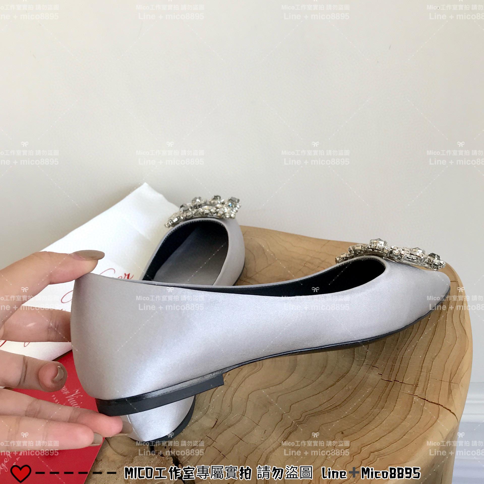 ROGER VIVIER RV 銀灰色真絲 雪花釦尖頭平底鞋 施華洛世奇水鑽 女鞋 35-40