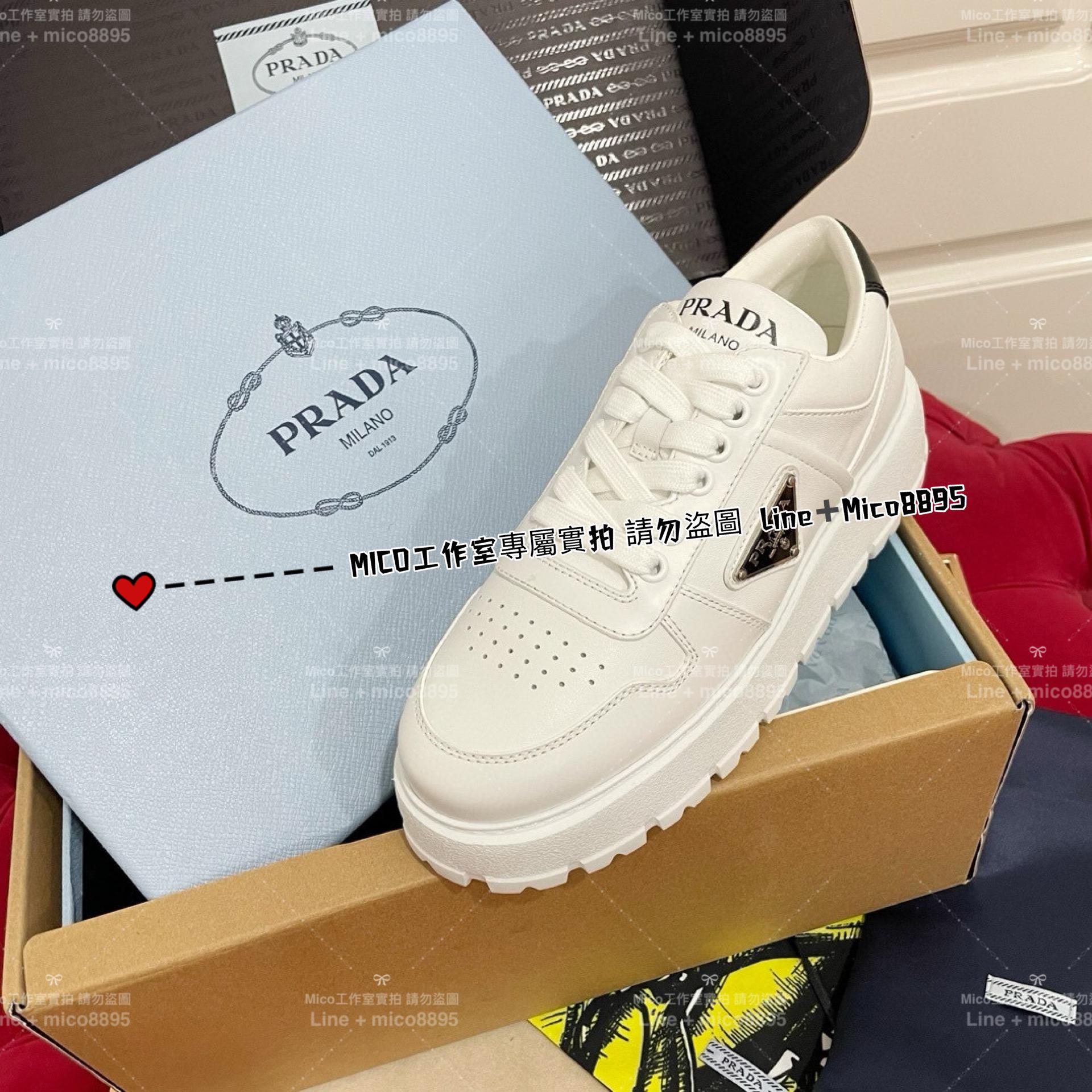 Prada 早秋秀款 白色 側邊經典三角標 Sneaker Downtown運動鞋/休閒鞋 35-40