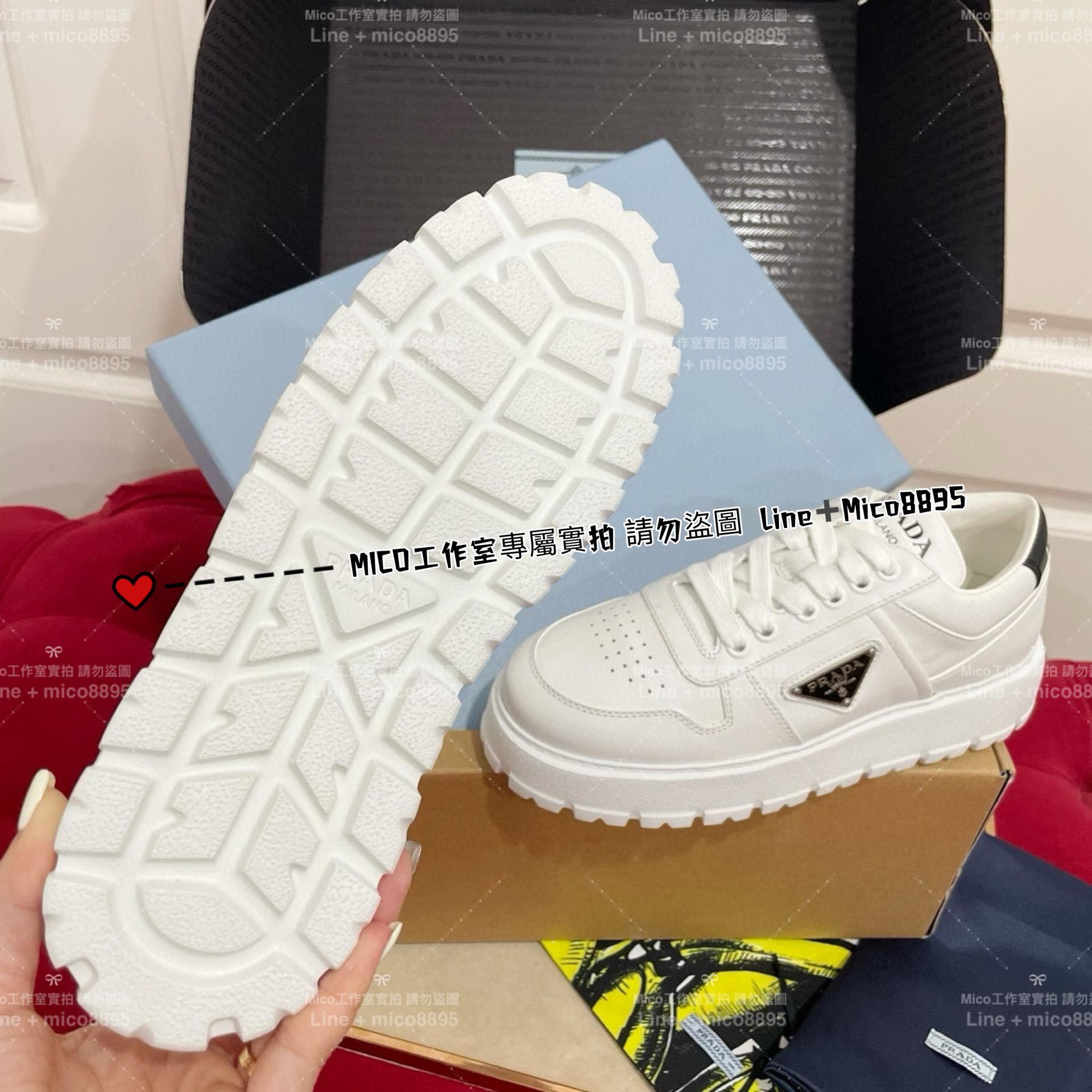 Prada 早秋秀款 白色 側邊經典三角標 Sneaker Downtown運動鞋/休閒鞋 35-40