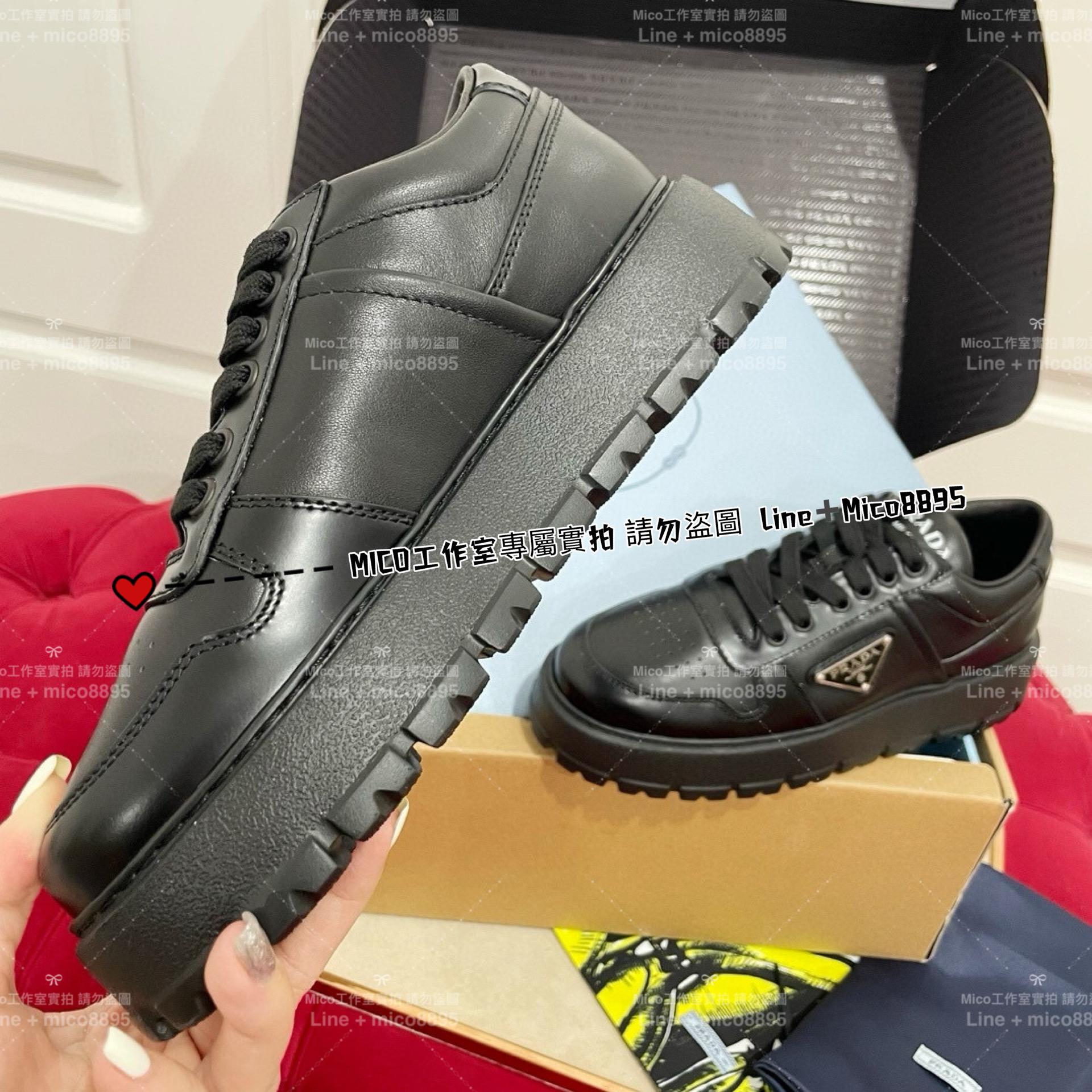 Prada 早秋秀款 黑色 側邊經典三角標 Sneaker Downtown運動鞋/休閒鞋 35-40