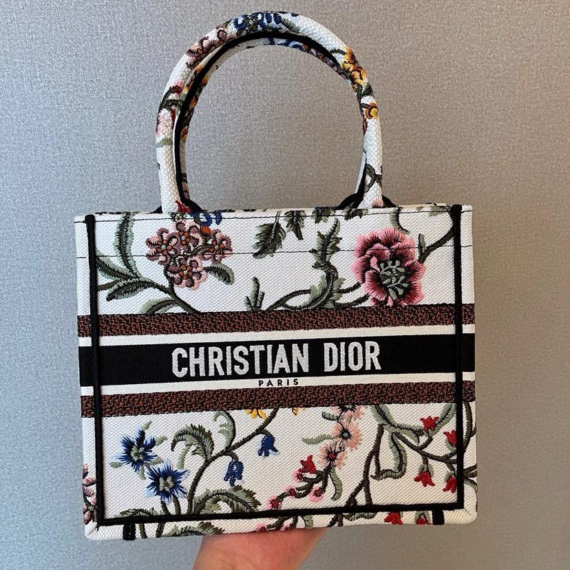 Dior 白色花卉 BookTote 小號刺繡托特包/手提包 26.5cm