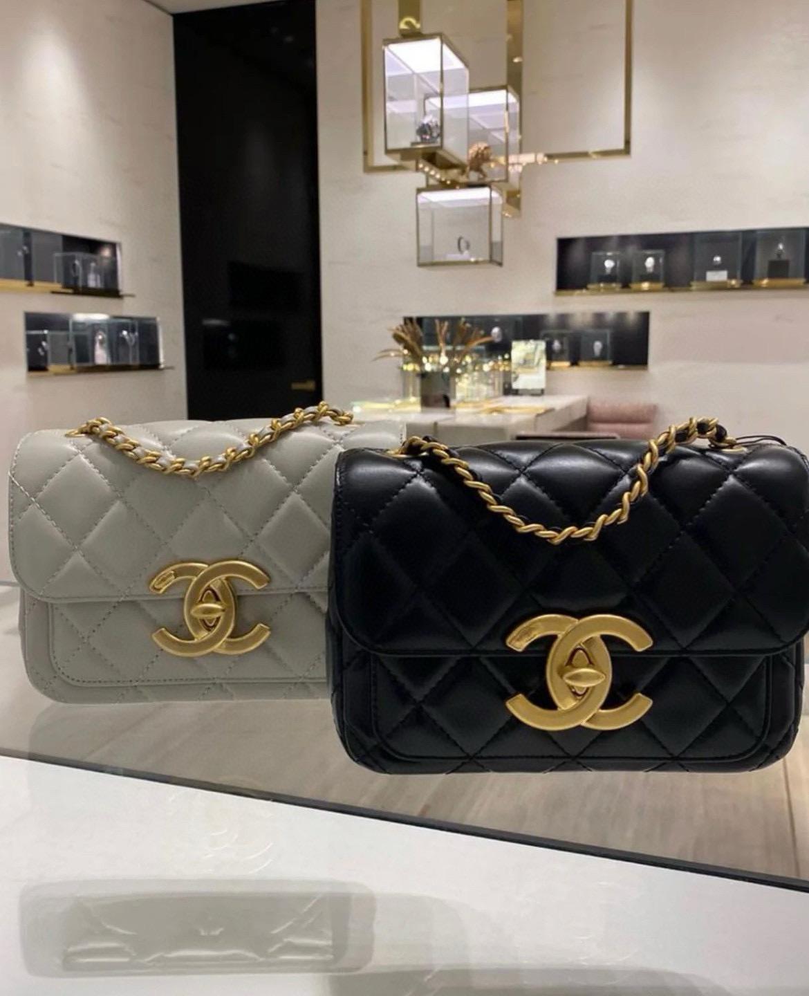 Chanel 24B 雙C Logo口蓋包 斜跨包 黑金/小羊皮 19cm