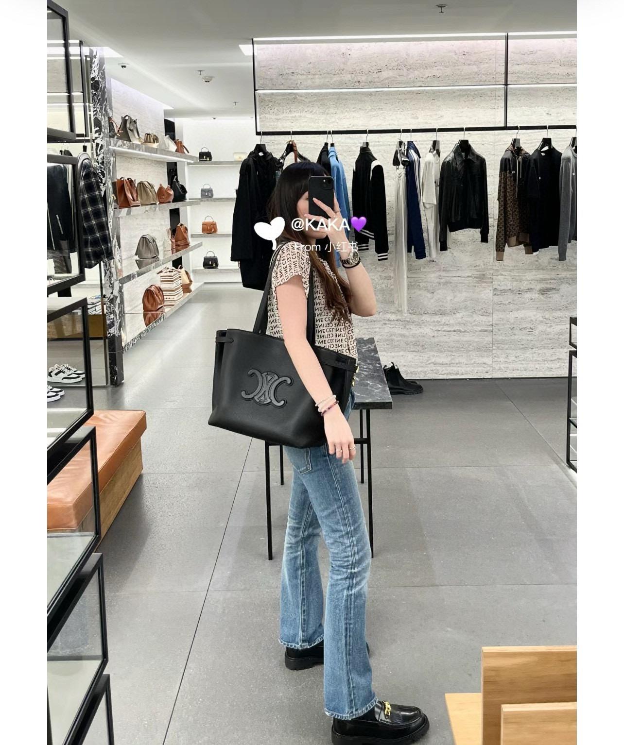 Celine 24新品 中號/浮雕凱旋門粒面牛皮托特包 Tote包 實用通勤款 尺寸：54x29.5x15cm 四個色