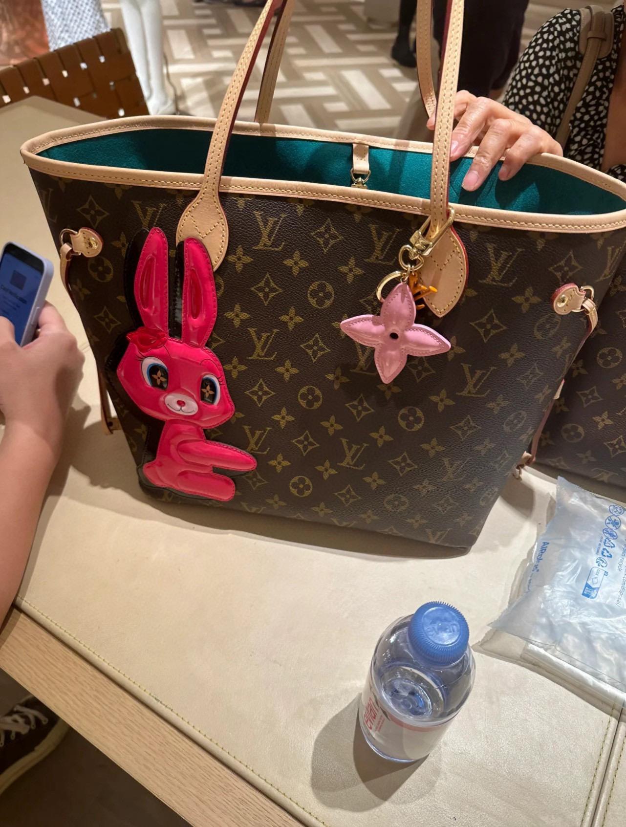 Lv 藝術家聯名款 NEVERFULL 中號手袋 購物包 托特包 M47200