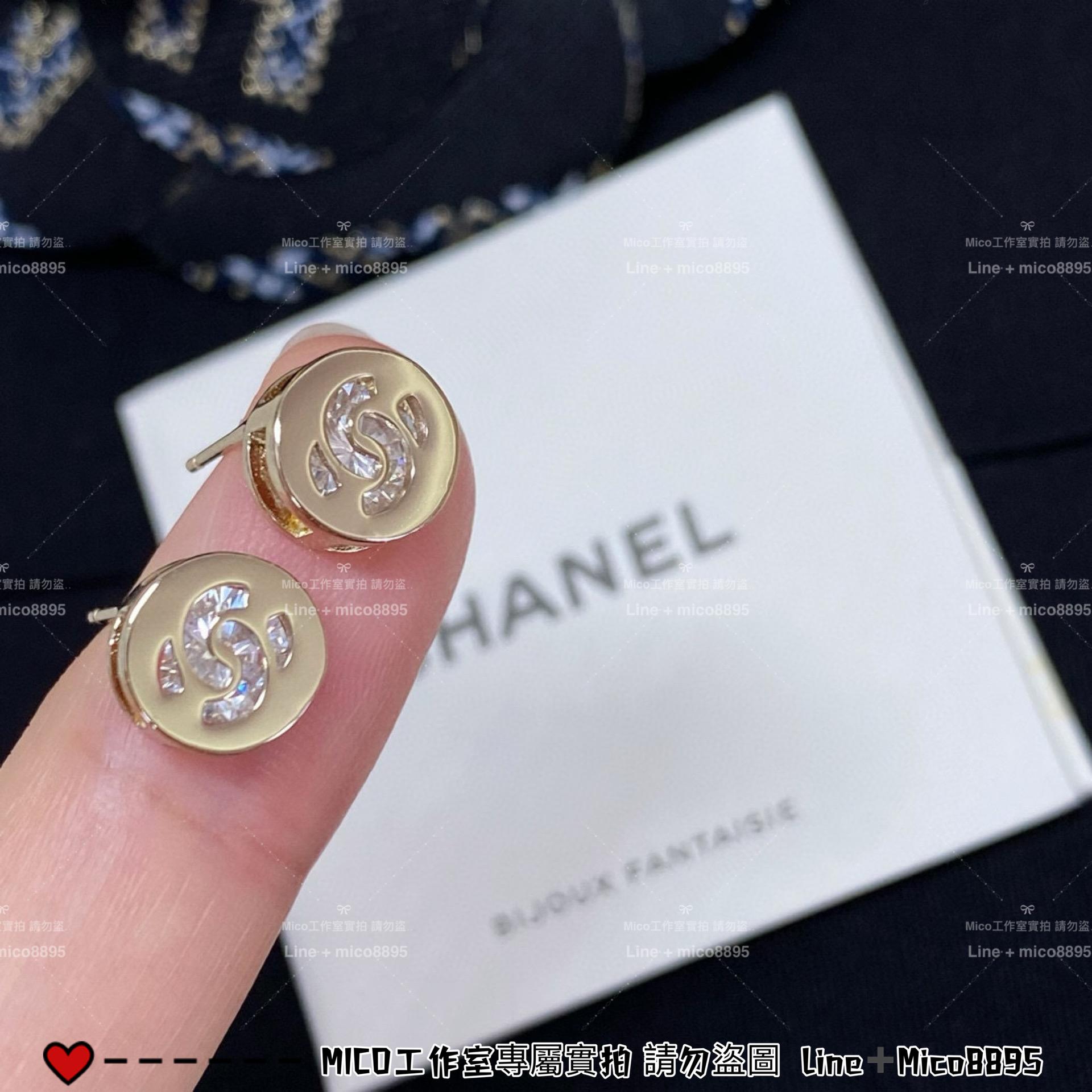 CHANEL 日常佩戴款 實用款 低調小金豆水鑽耳釘