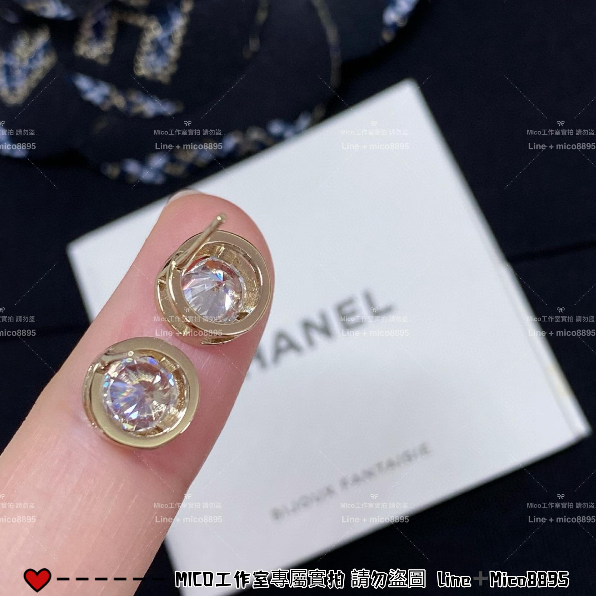 CHANEL 日常佩戴款 實用款 低調小金豆水鑽耳釘