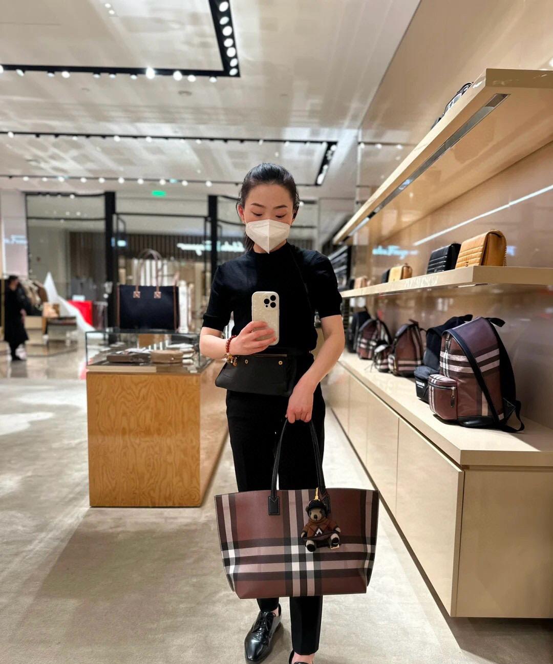 Burberry 深咖啡色TOTE肩背包 托特包 34cm 通勤包  不含吊飾