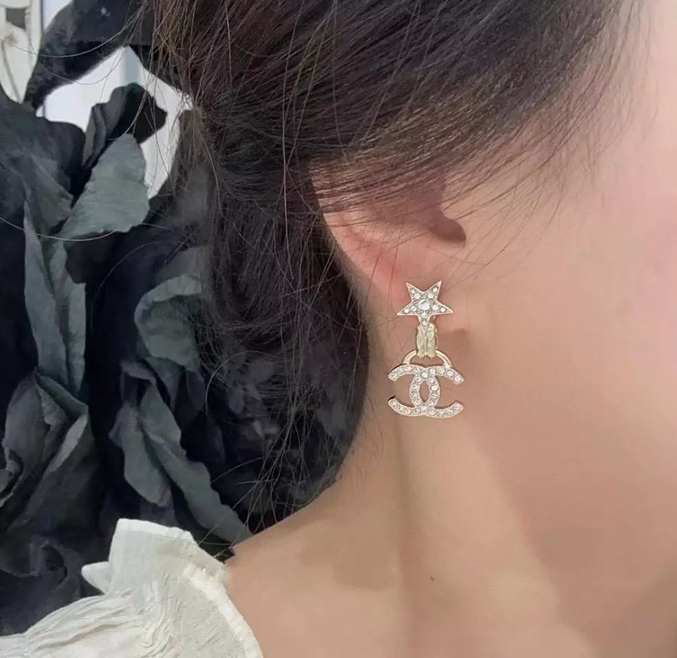 Chanel 施華洛世奇水晶 五角星吊墜雙Ｃ耳環 耳釘 淡金色