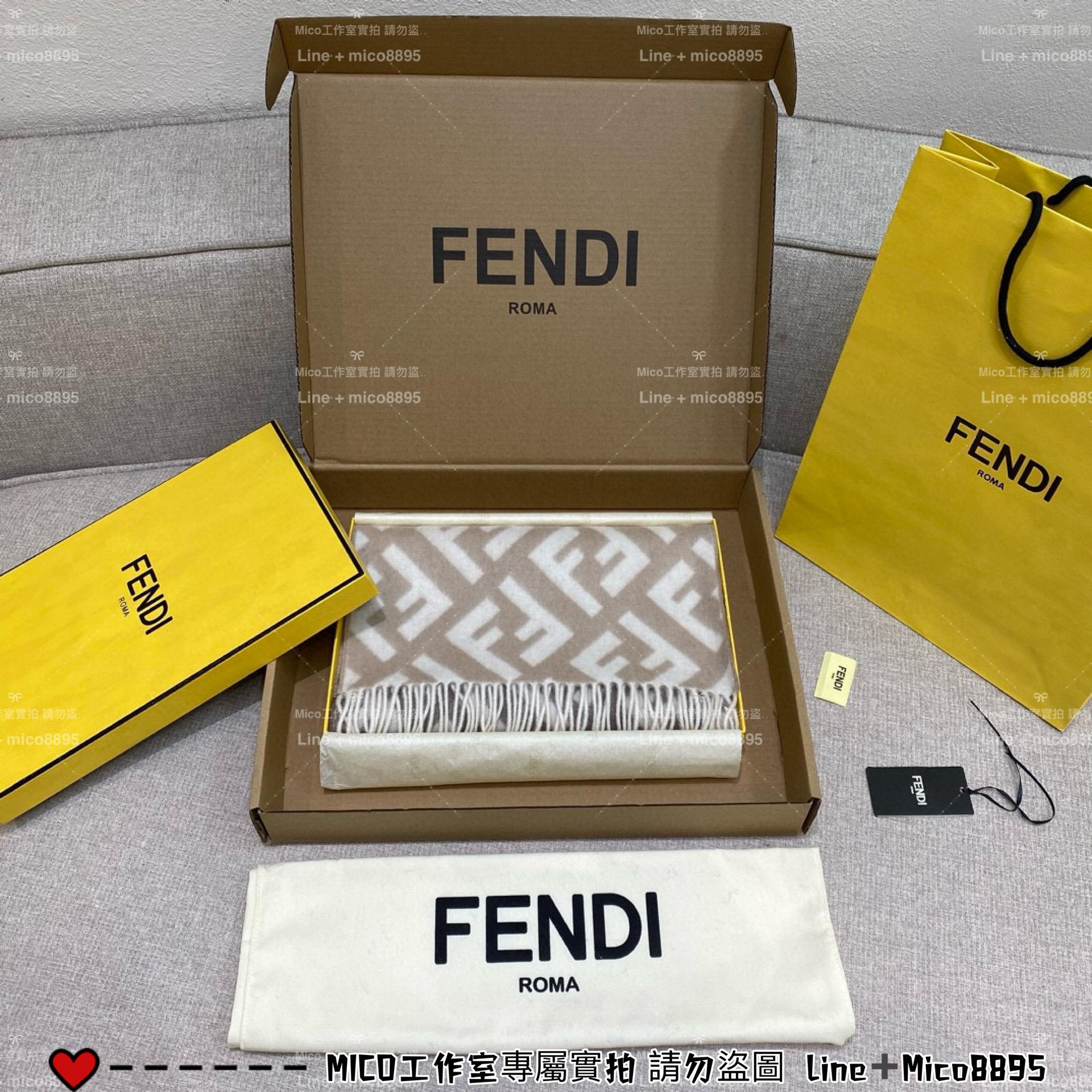 Fendi FF漸變羊絨流蘇圍巾 size：35×180cm