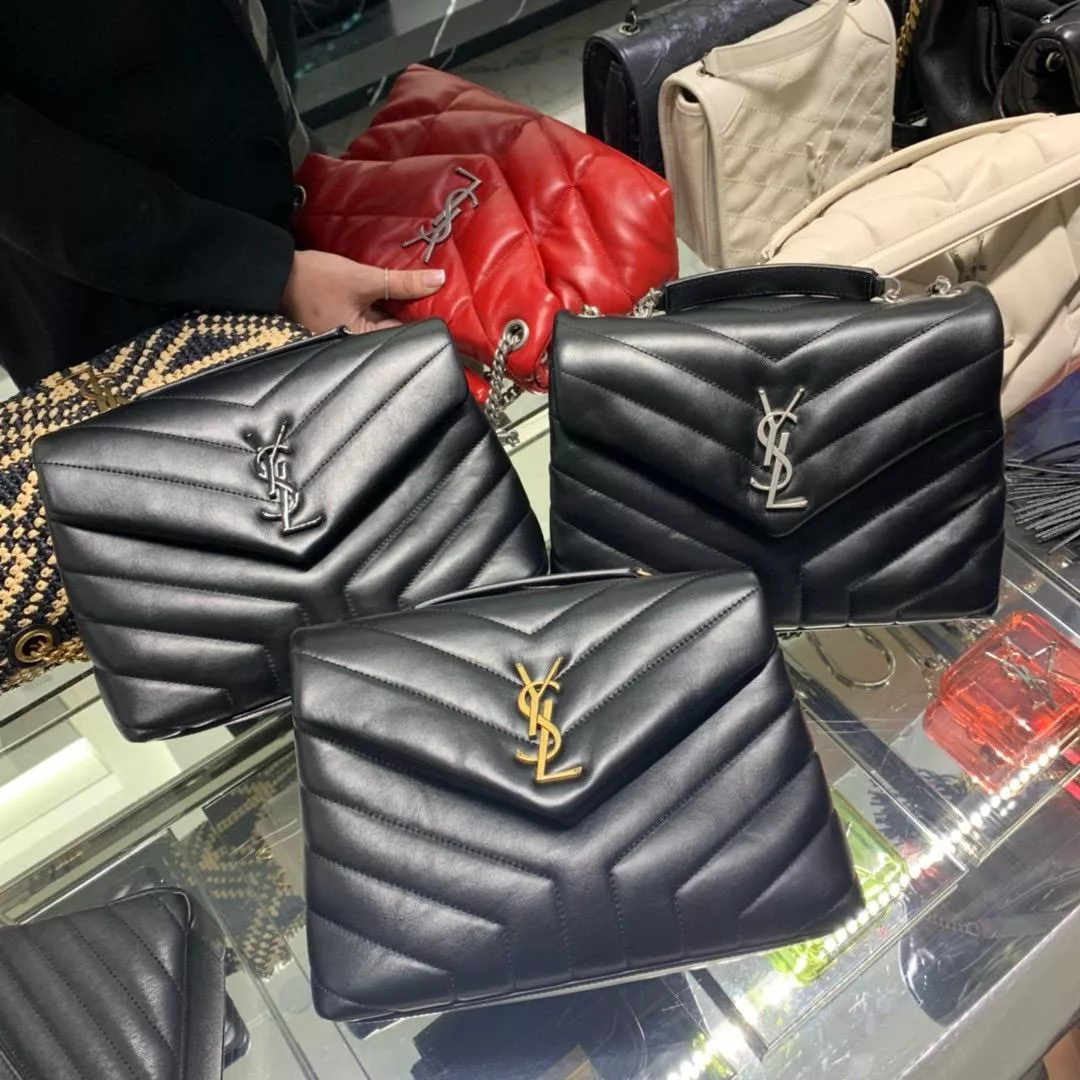 YSL 聖羅蘭｜Loulou 小號 黑色槍釦/金釦/銀釦 全黑絎縫皮革手袋肩背包 鏈條包 泡芙包 23cm