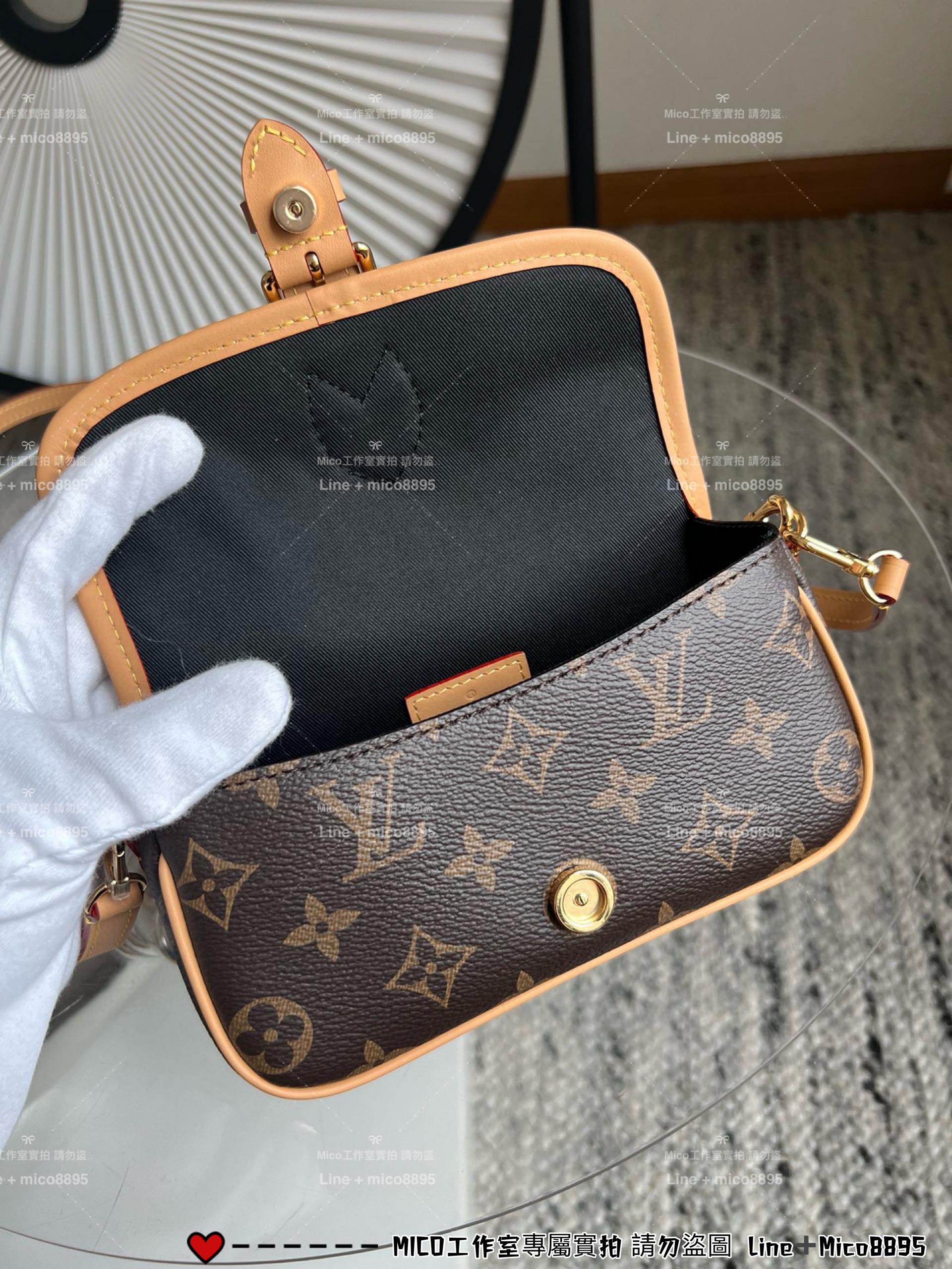 LV Nano Diane手袋 M83298老花 19cm 斜挎肩背包 法棍包