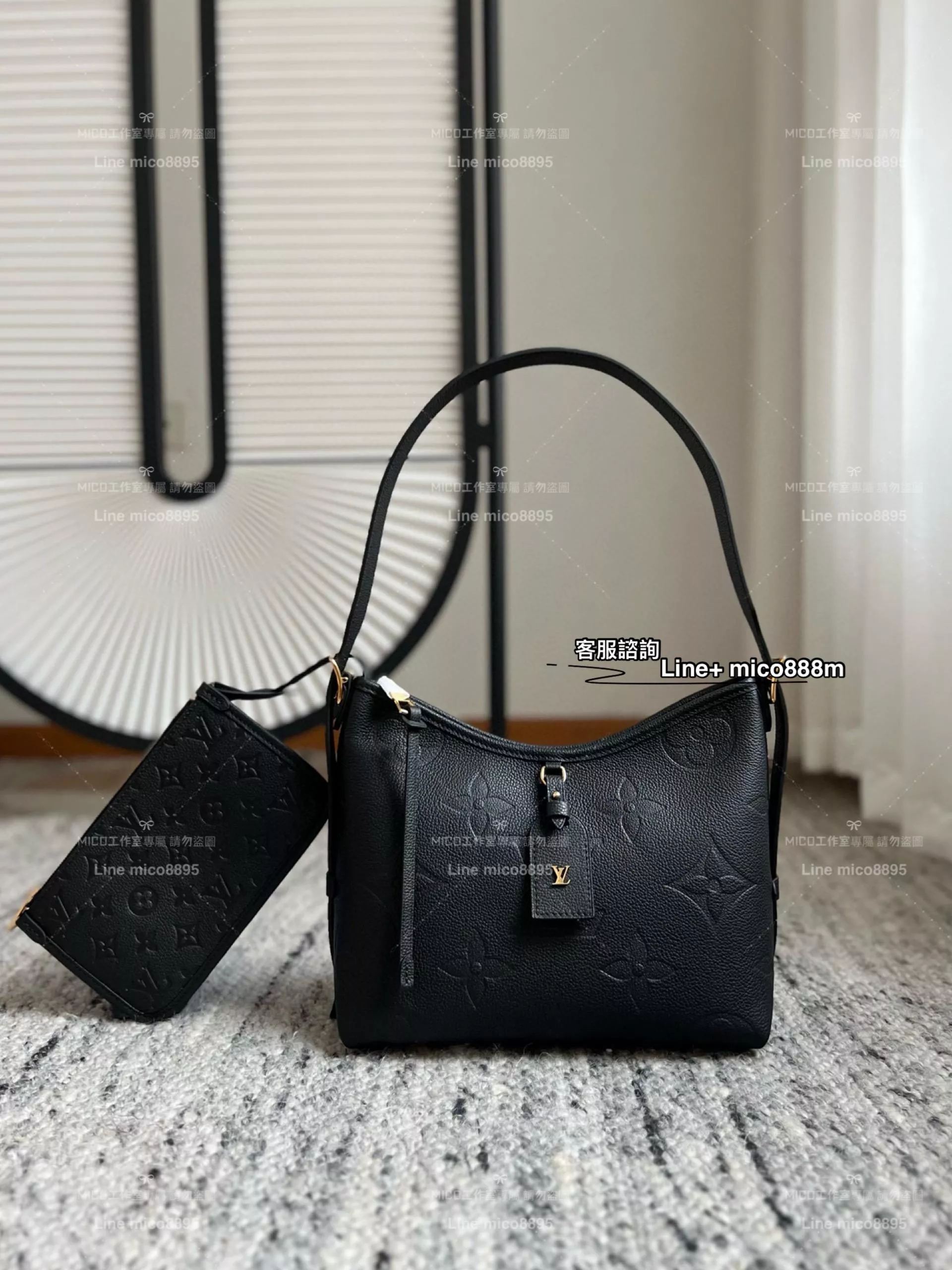 LV M46288 CarryAll 小號手袋 30cm 黑色壓印款