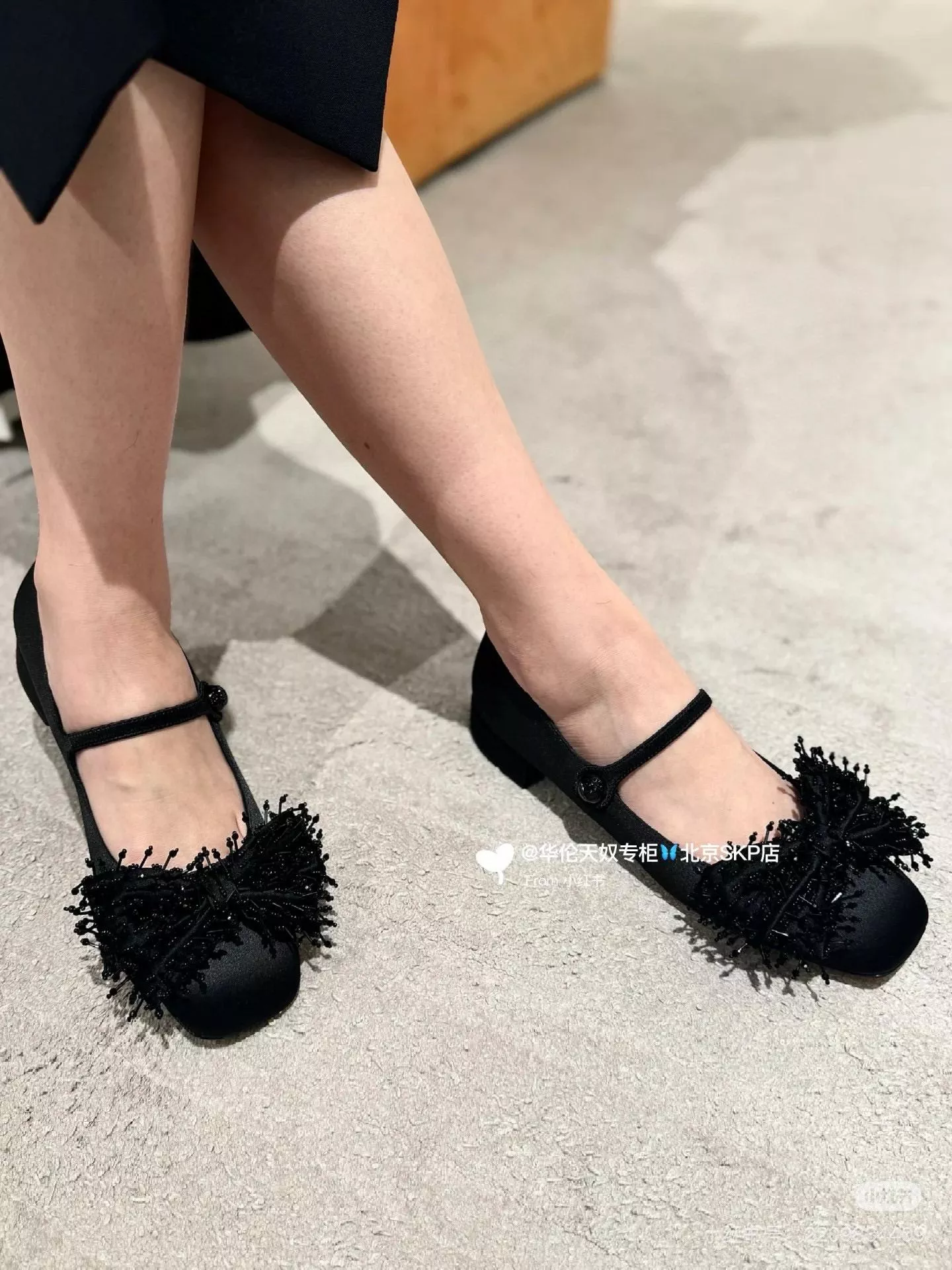 Valentino 串珠蝴蝶結繫帶瑪麗珍娃娃鞋 35-40