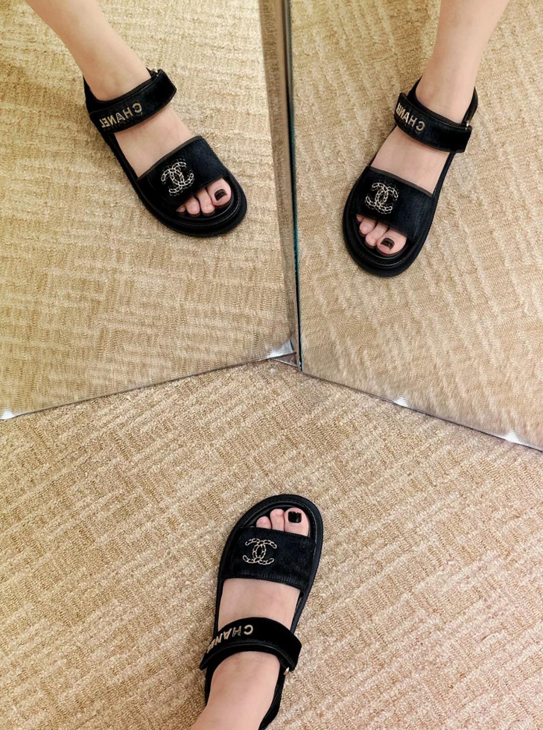 Chanel 丨小香字母 CC Logo 馬毛材質厚底涼鞋 35-40 底厚5cm