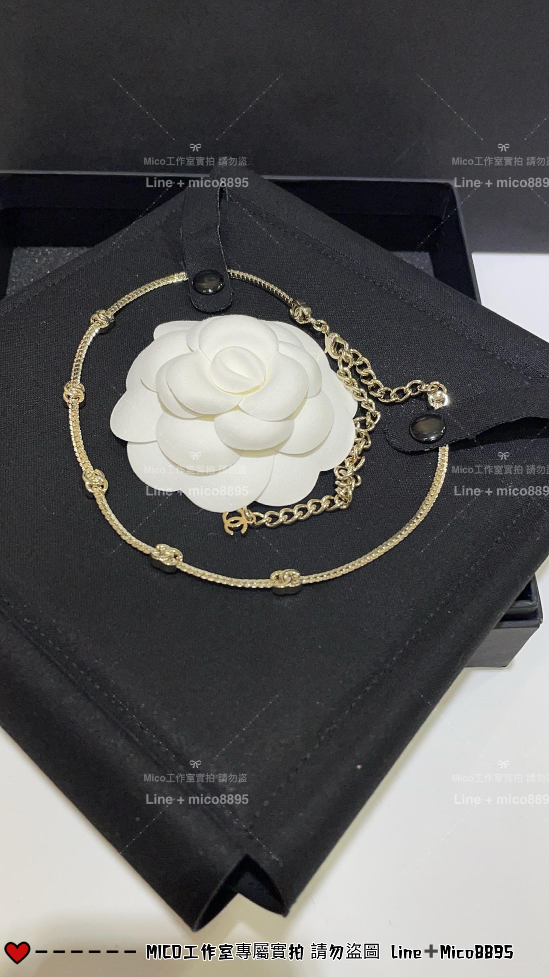 CHANEL | 24B 五花雙C銀色、淡金色蛇骨鏈/項鍊choker