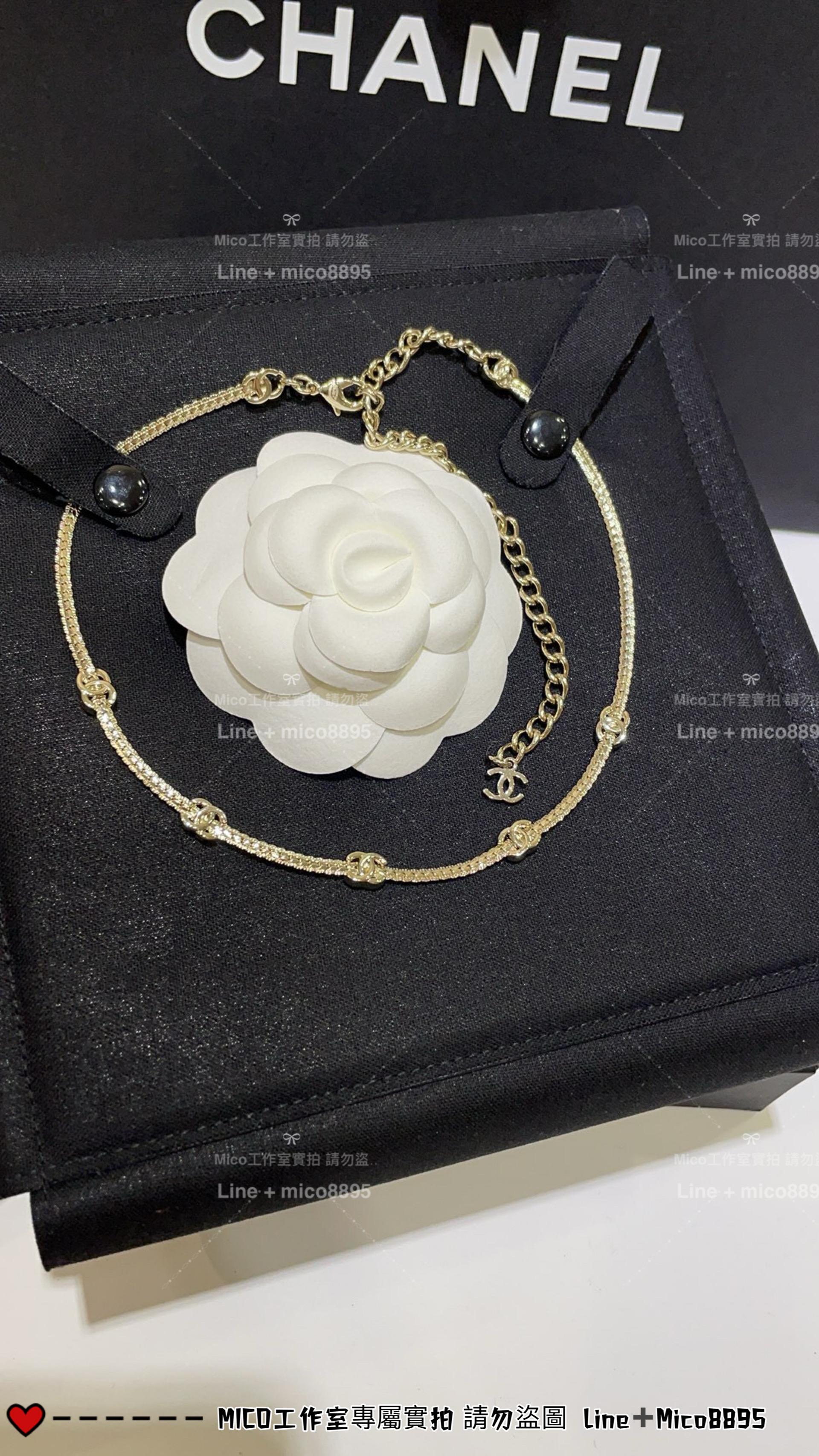 CHANEL | 24B 五花雙C銀色、淡金色蛇骨鏈/項鍊choker