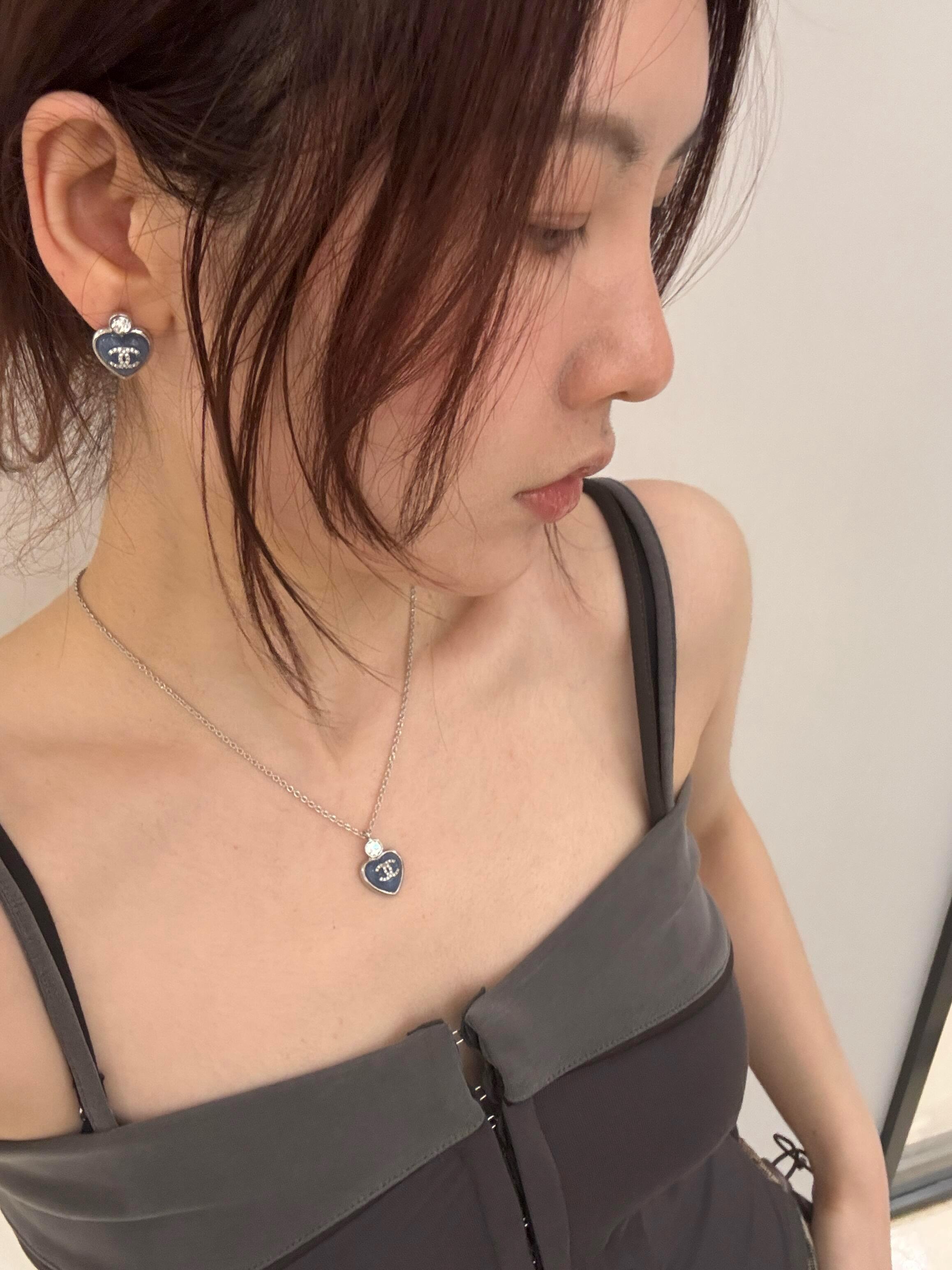 CHANEL | 25p 藍色愛心雙C項鍊 可調節長短