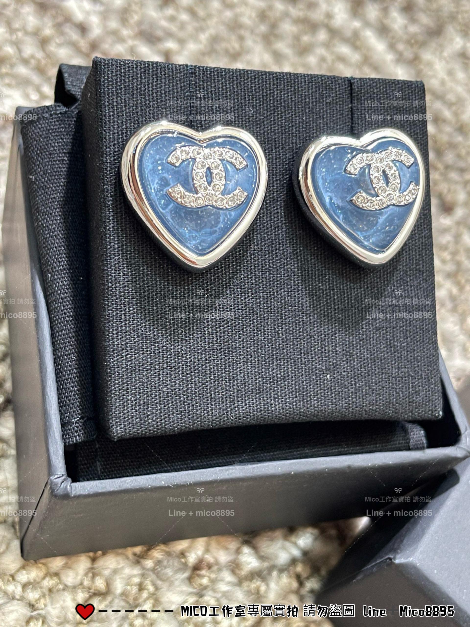 CHANEL | 25p 藍色愛心雙C耳環/耳釘