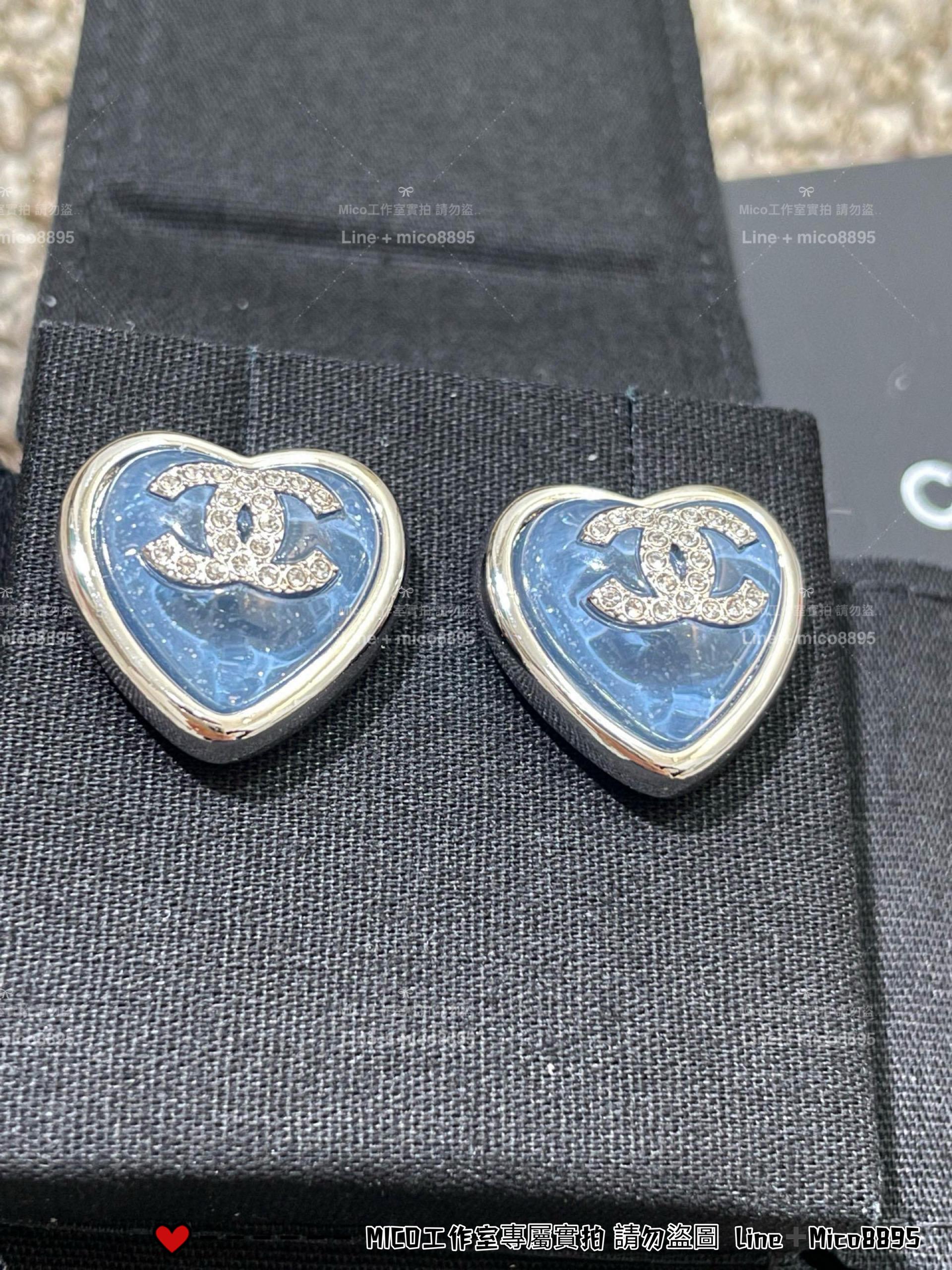 CHANEL | 25p 藍色愛心雙C耳環/耳釘