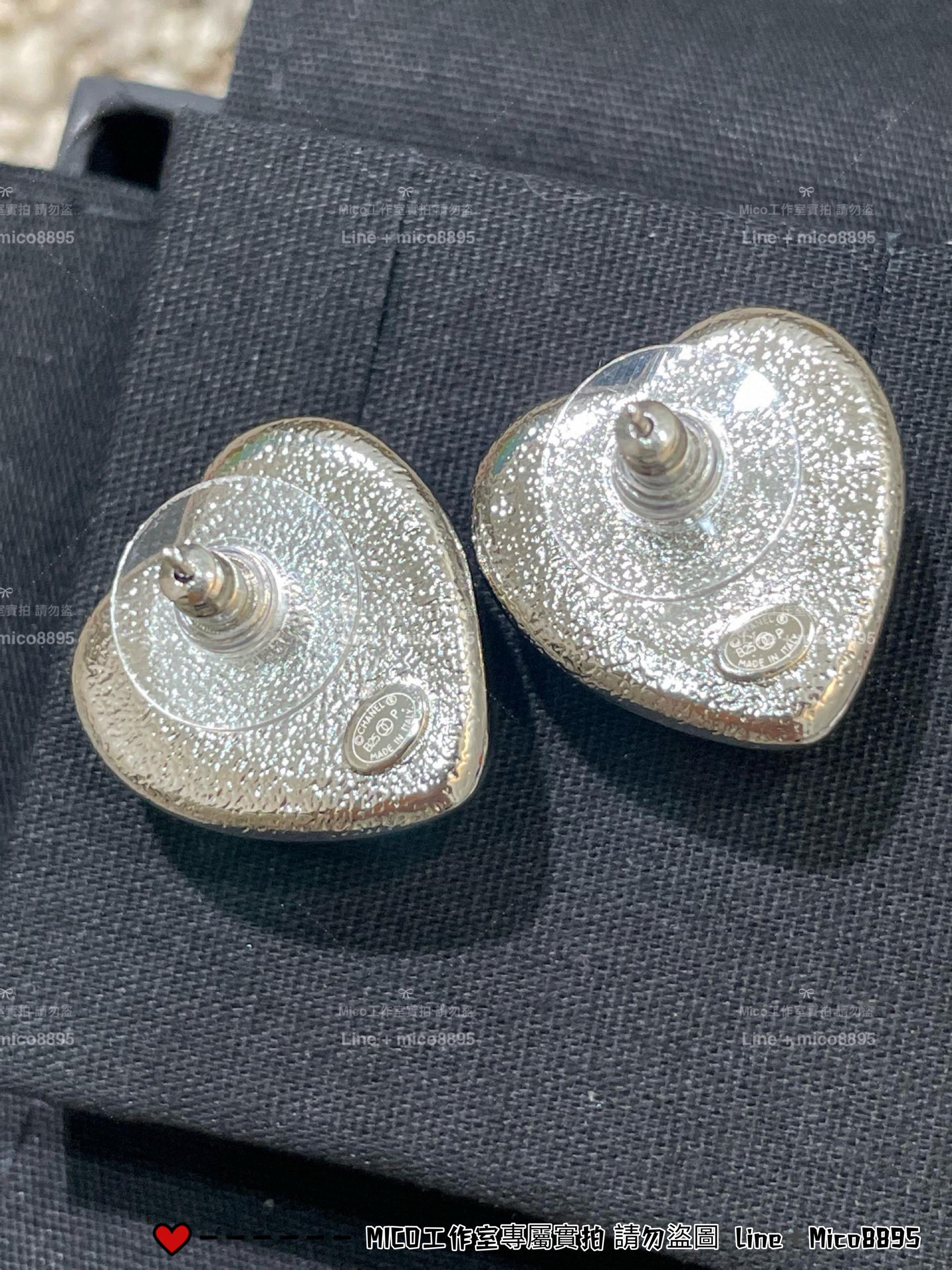 CHANEL | 25p 藍色愛心雙C耳環/耳釘