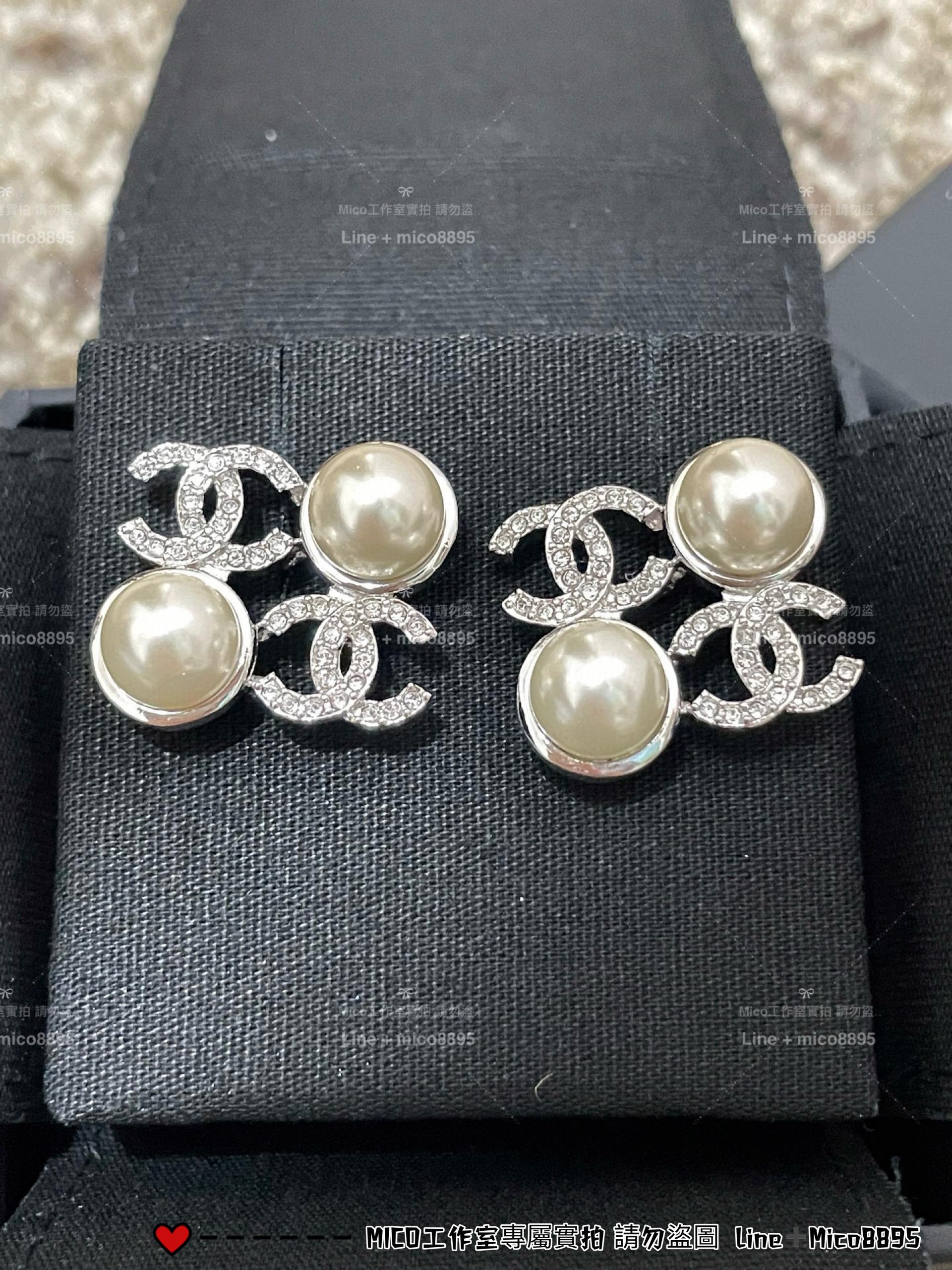 CHANEL | 立體感珍珠拼雙C方塊耳釘/耳環