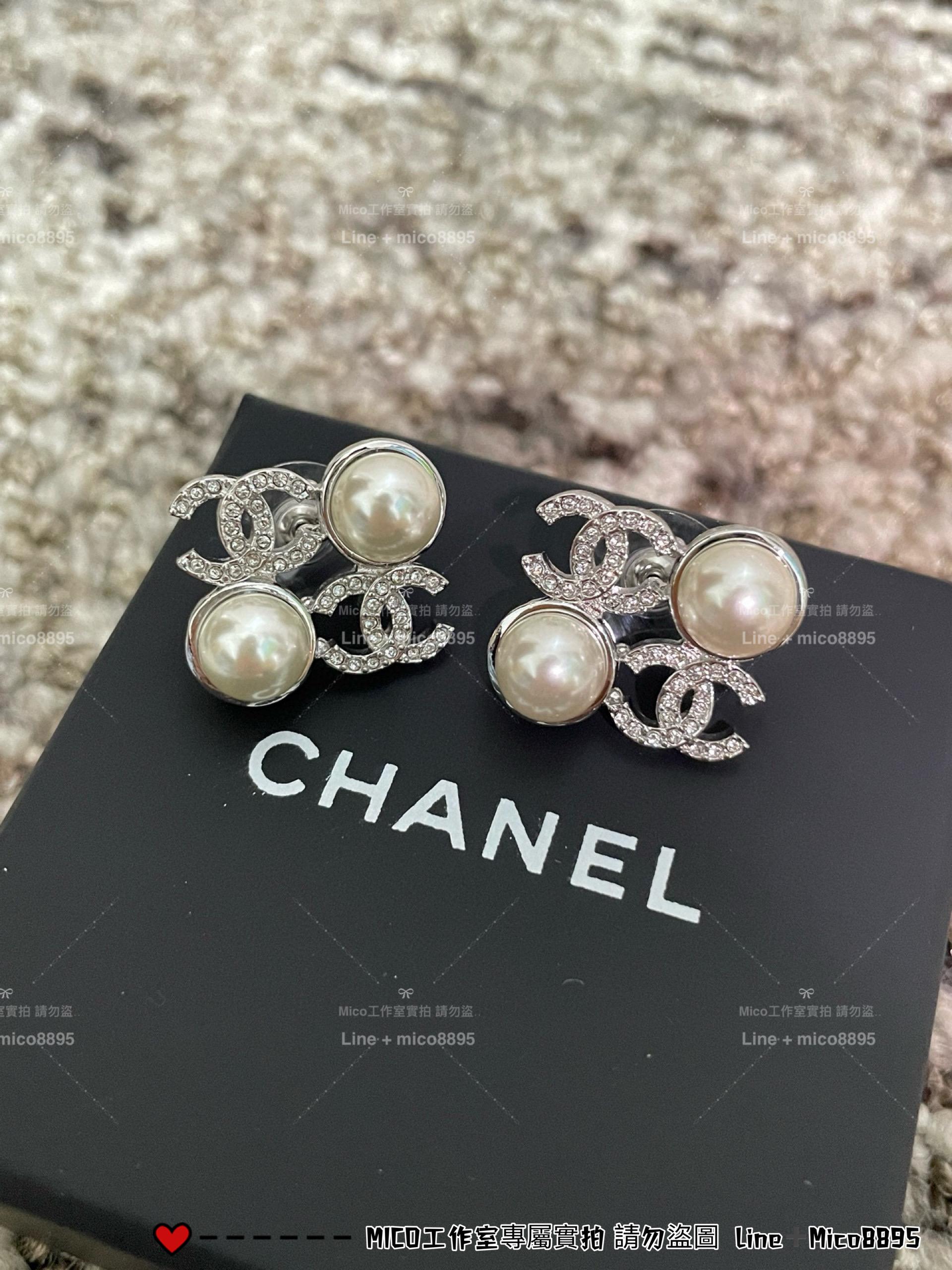 CHANEL | 立體感珍珠拼雙C方塊耳釘/耳環