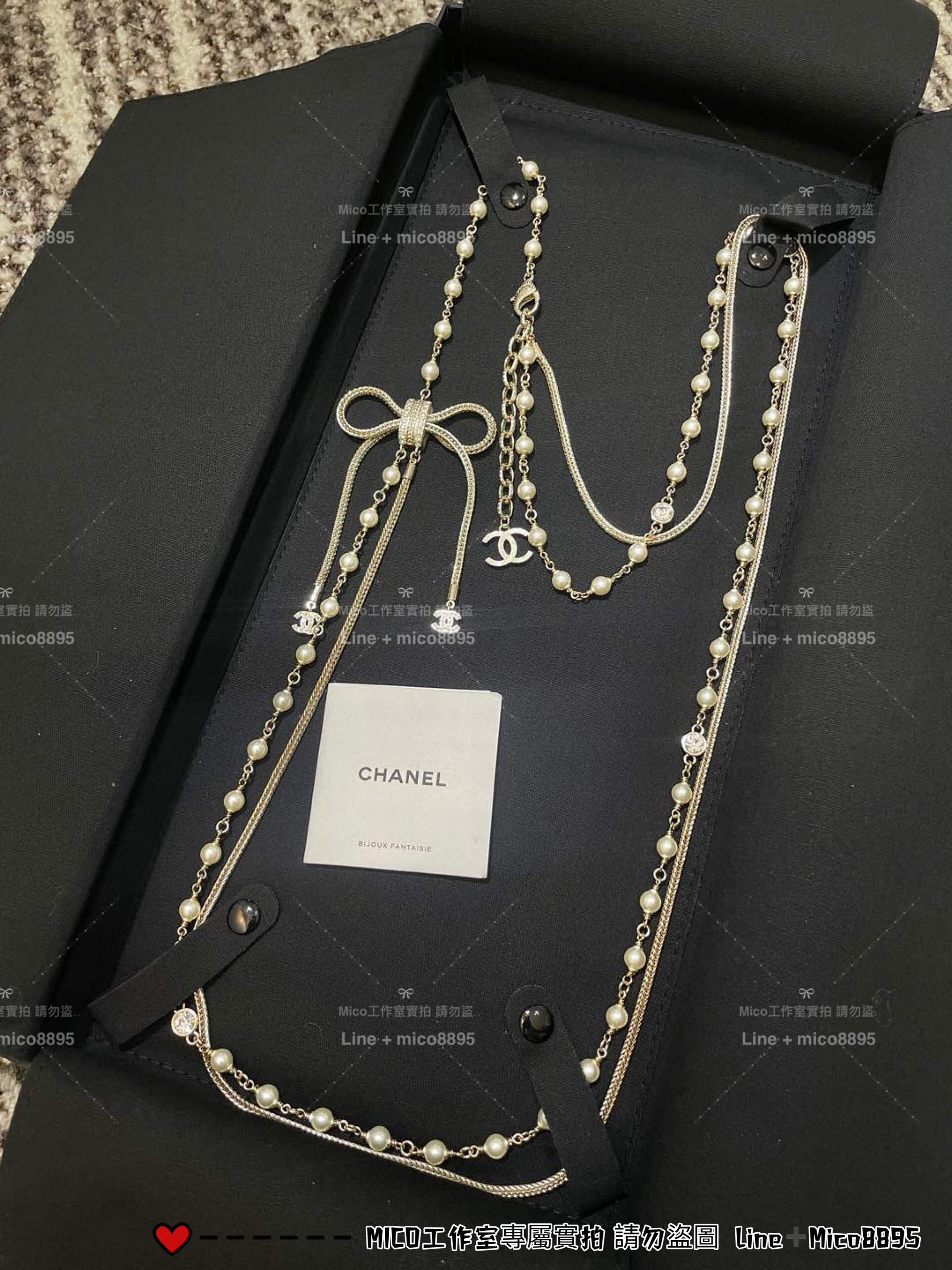 CHANEL | 24K 淡金色五金蝴蝶結拼接鏈條珍珠長款毛衣鏈