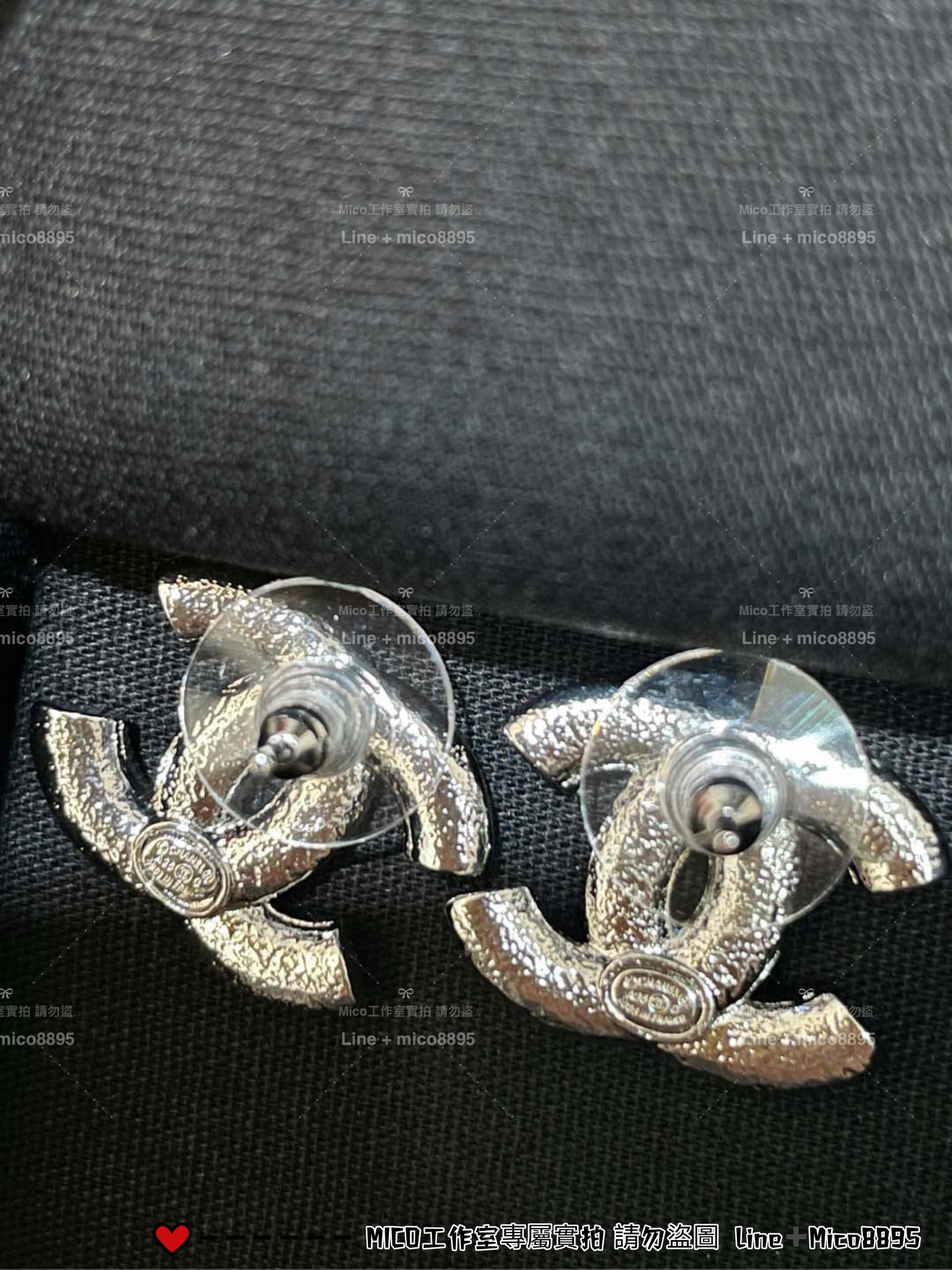 CHANEL | 25C 日常配戴款 水鑽雙C拼接白邊法朗基礎款耳釘/耳環