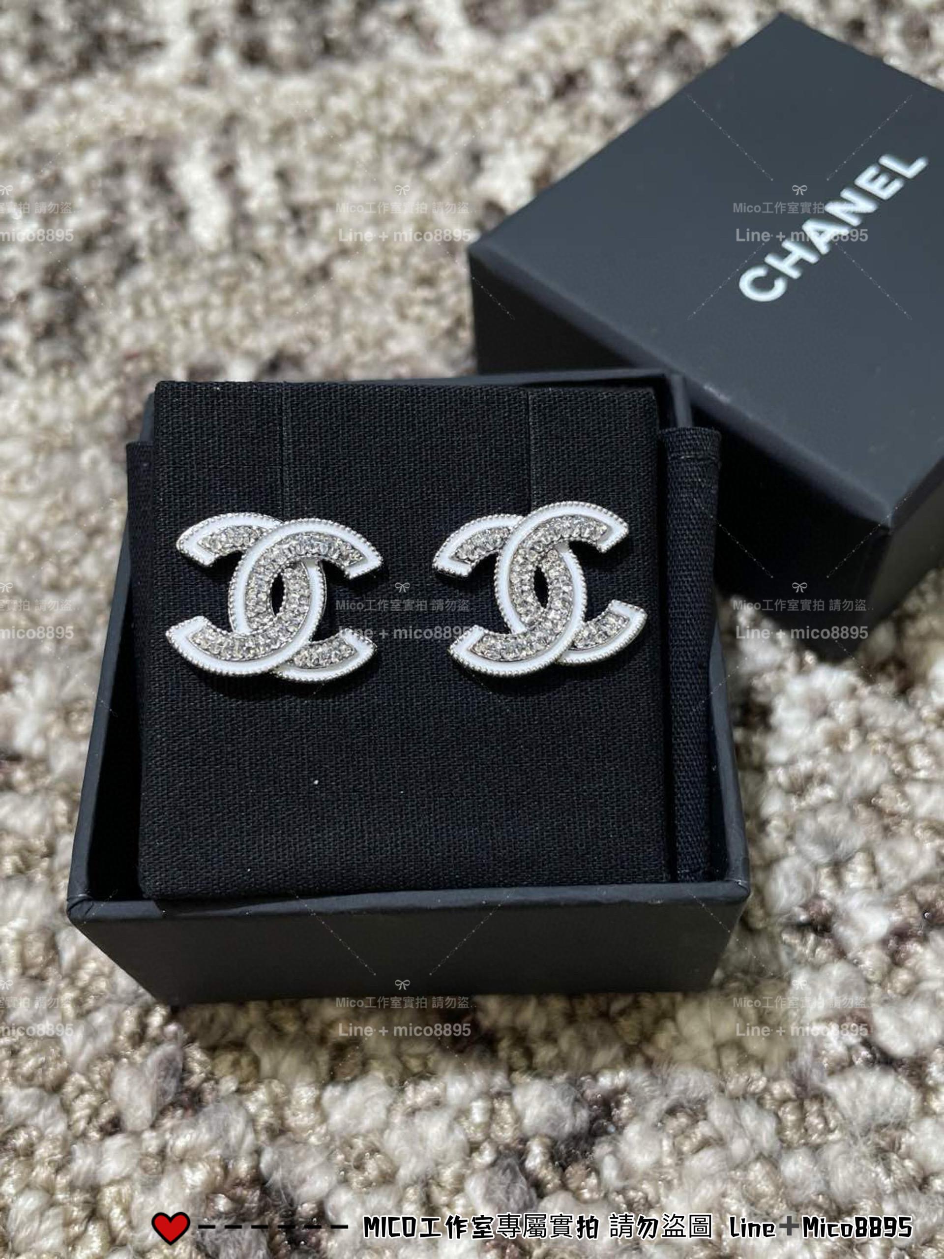 CHANEL | 25C 日常配戴款 水鑽雙C拼接白邊法朗基礎款耳釘/耳環
