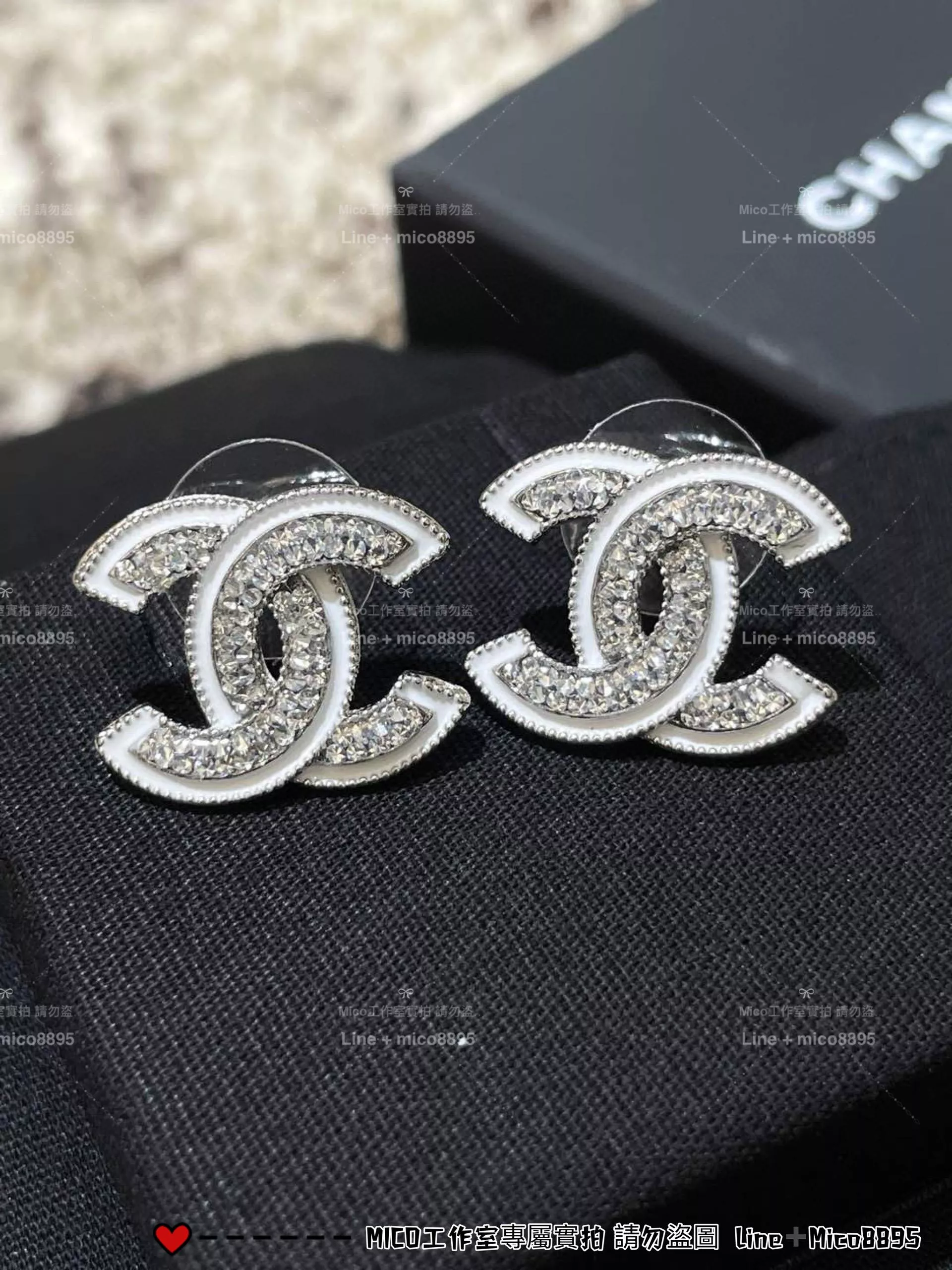 CHANEL | 25C 日常配戴款 水鑽雙C拼接白邊法朗基礎款耳釘/耳環
