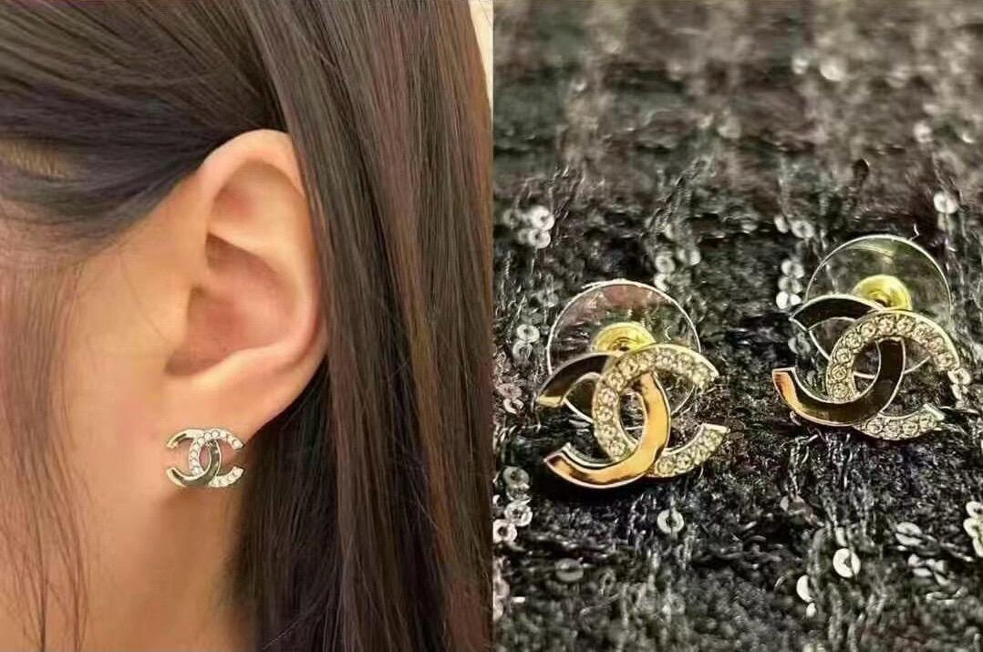 CHANEL | 半鑽拼接式基礎款金色耳釘/耳環