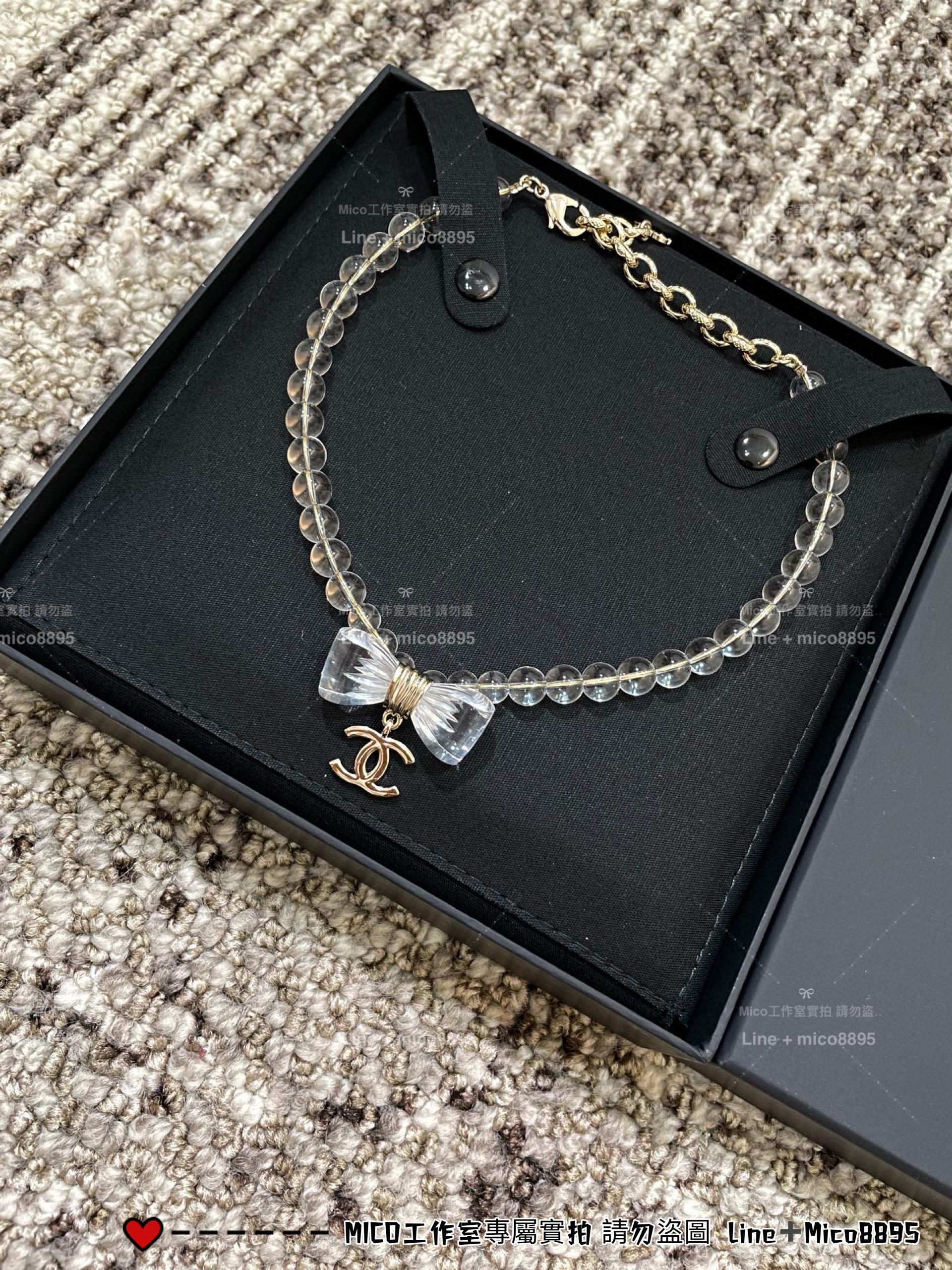 CHANEL | 25p 透明壓克力珍珠蝴蝶結項鍊