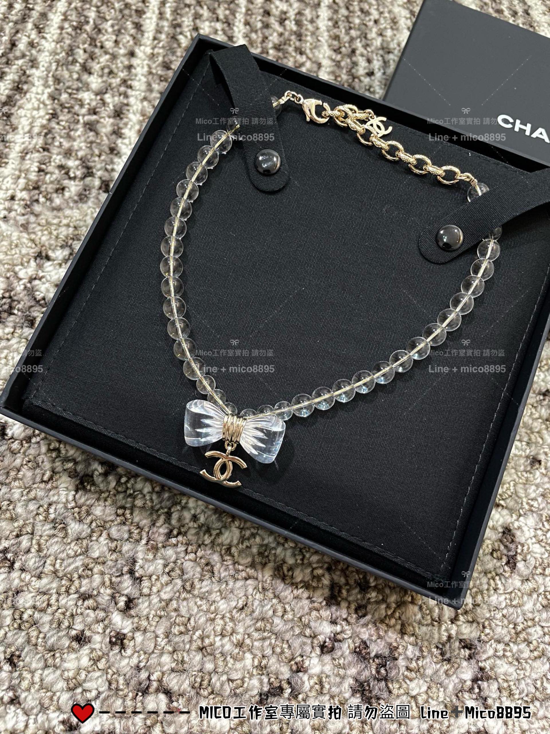 CHANEL | 25p 透明壓克力珍珠蝴蝶結項鍊