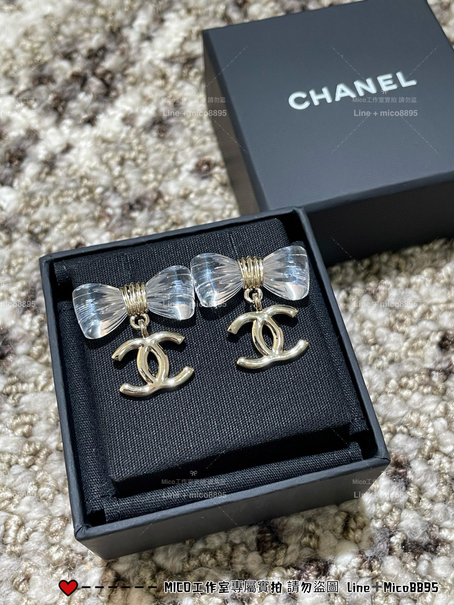 CHANEL | 25p 透明壓克力蝴蝶結垂墜雙C耳釘/耳環