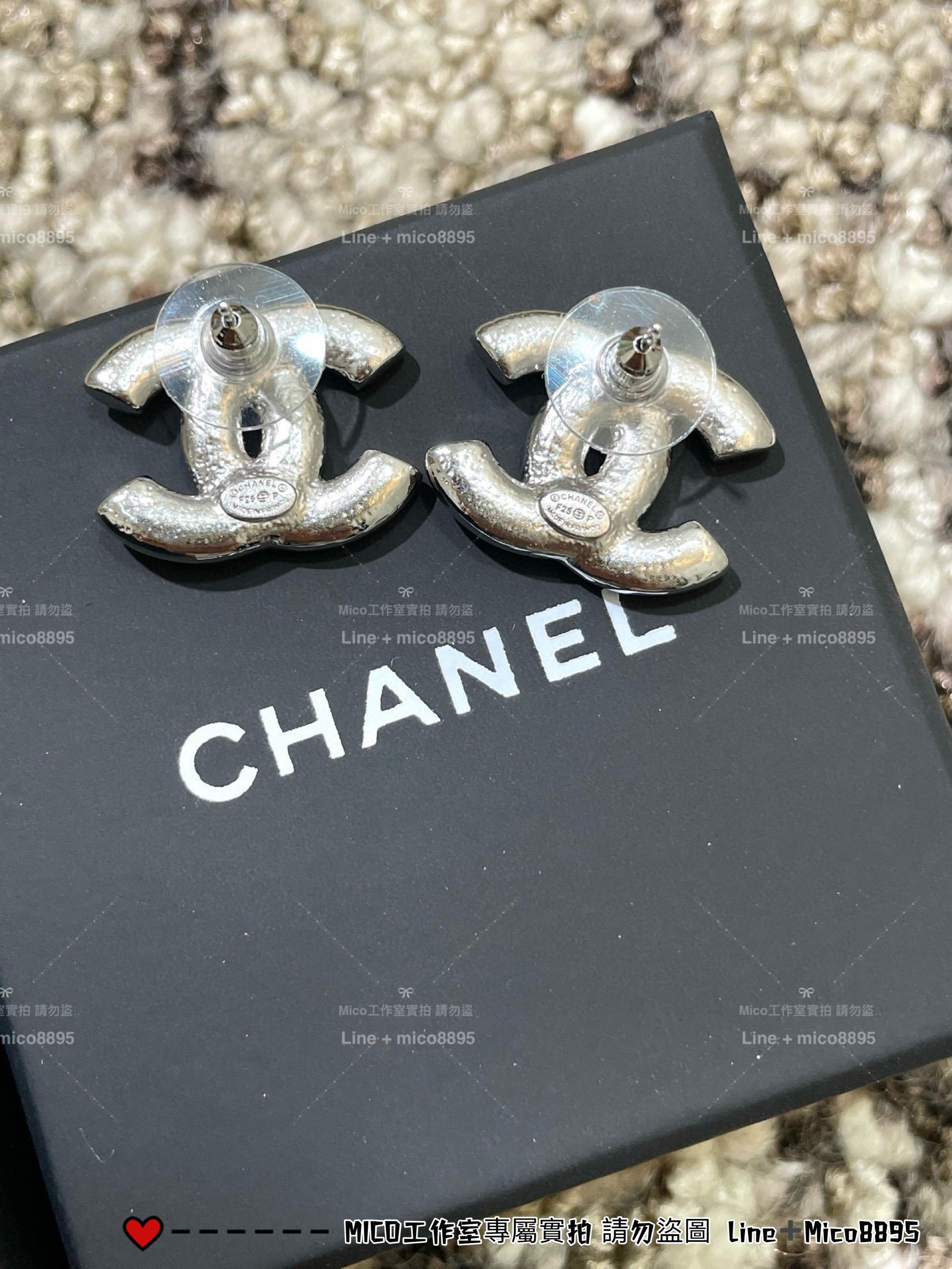 CHANEL | 日常佩戴款 愛心 星星 水鑽銀色耳釘/耳環 細節非常精緻