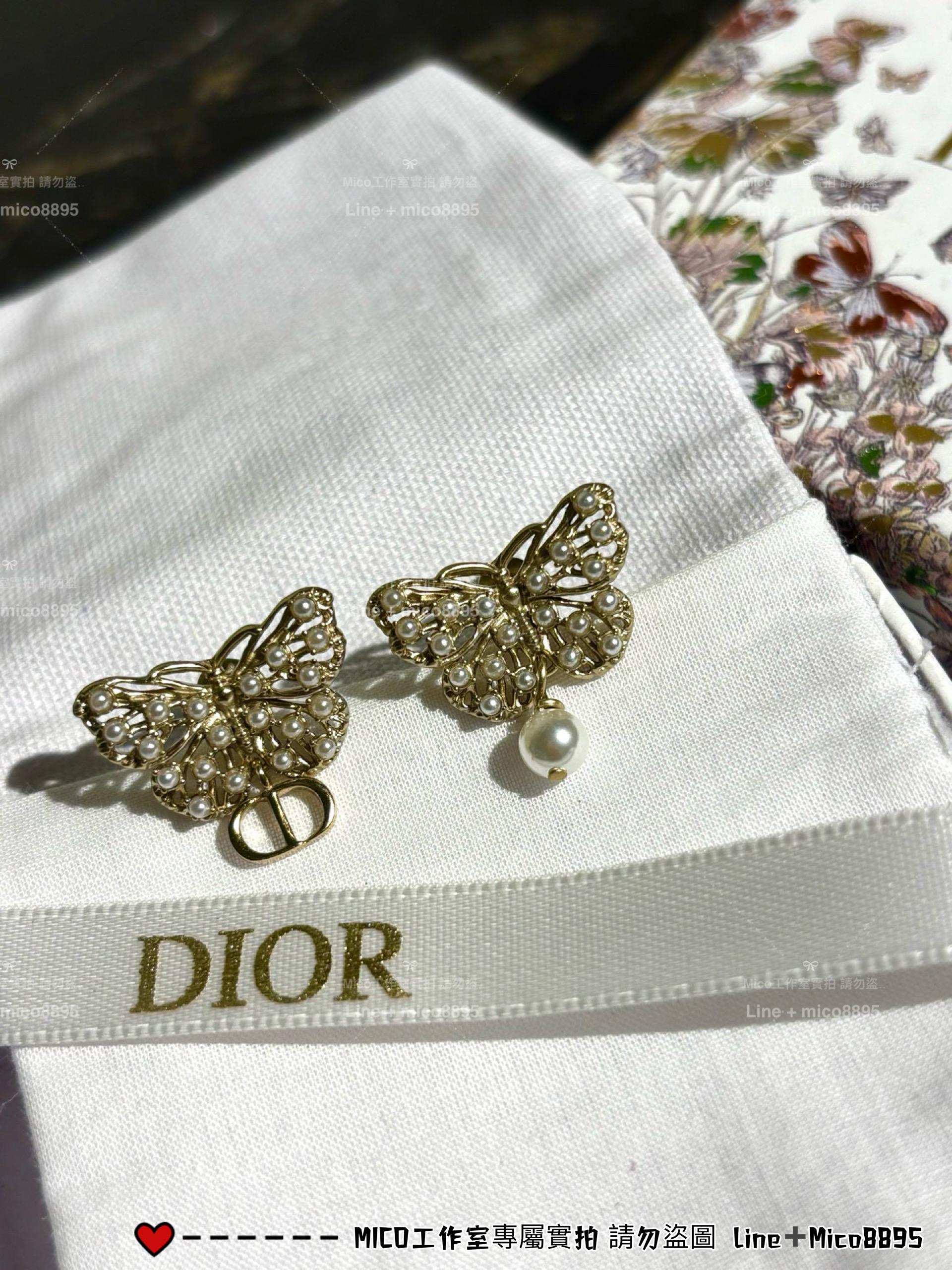 DIOR 磨砂金 立體珍珠不對稱cd字母蝴蝶耳環/耳釘