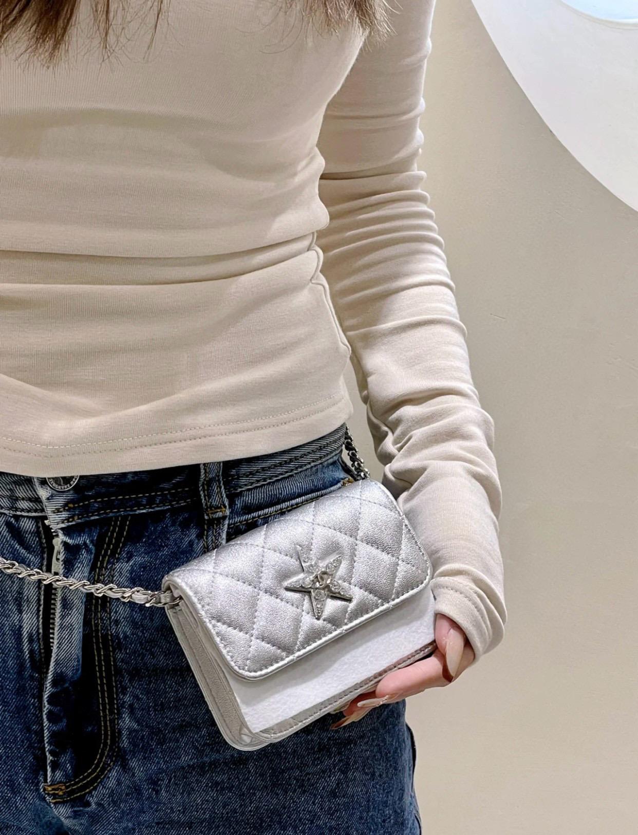 CHANEL | 小香 銀色星星腰包 雙子包