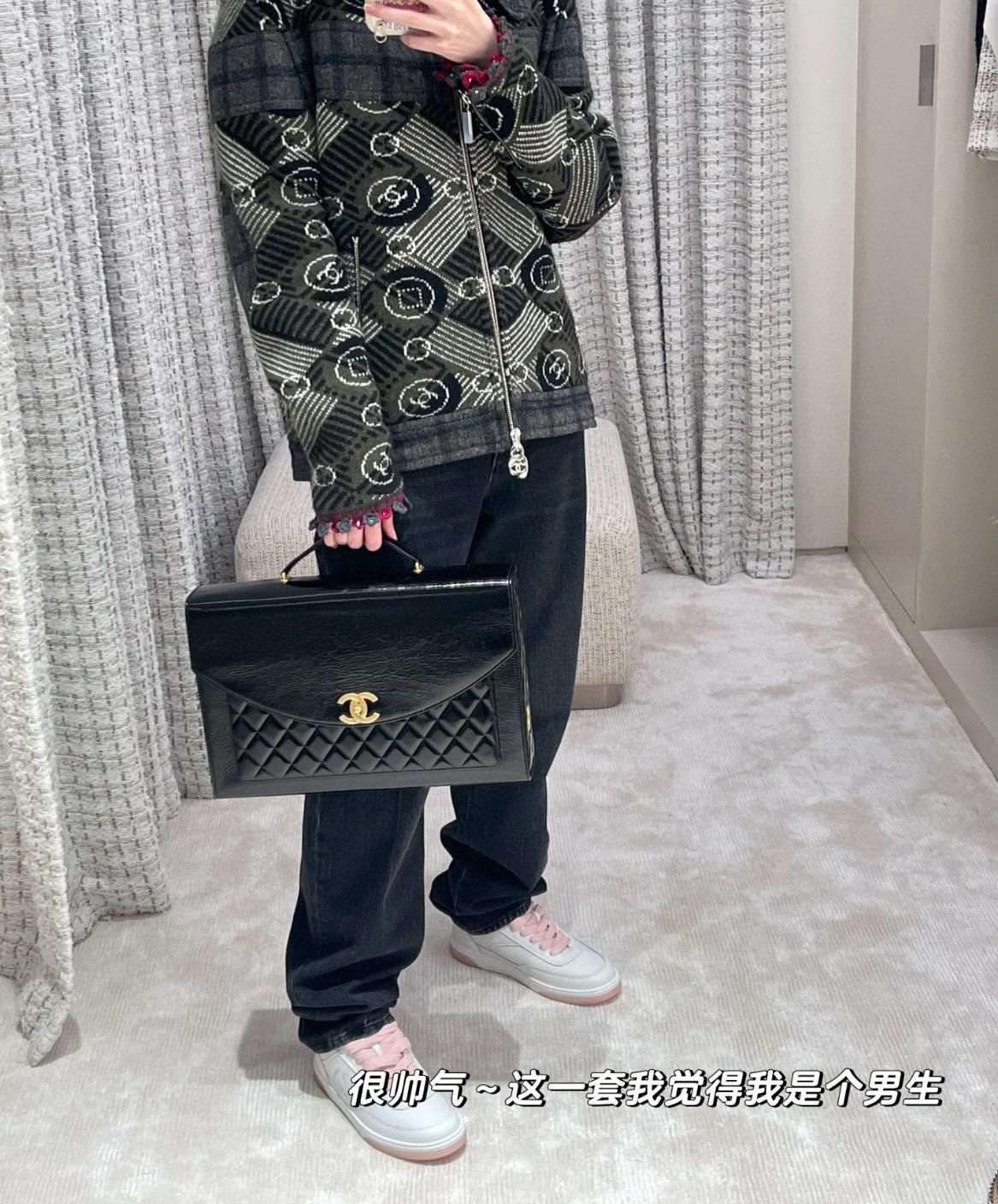 CHANEL | 小香 24A 復古公文包黑色 漆皮小羊皮 36cm