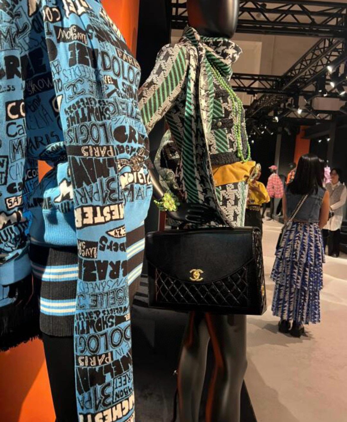 CHANEL | 小香 24A 復古公文包黑色 漆皮小羊皮 36cm