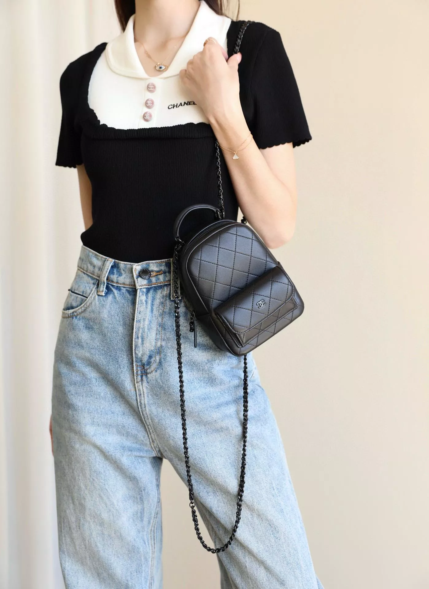 CHANEL | 小香 25C 早春 𝗦𝗼 𝗕𝗹𝗮𝗰𝗸多功能mini雙背包 黑色小牛皮 18cm
