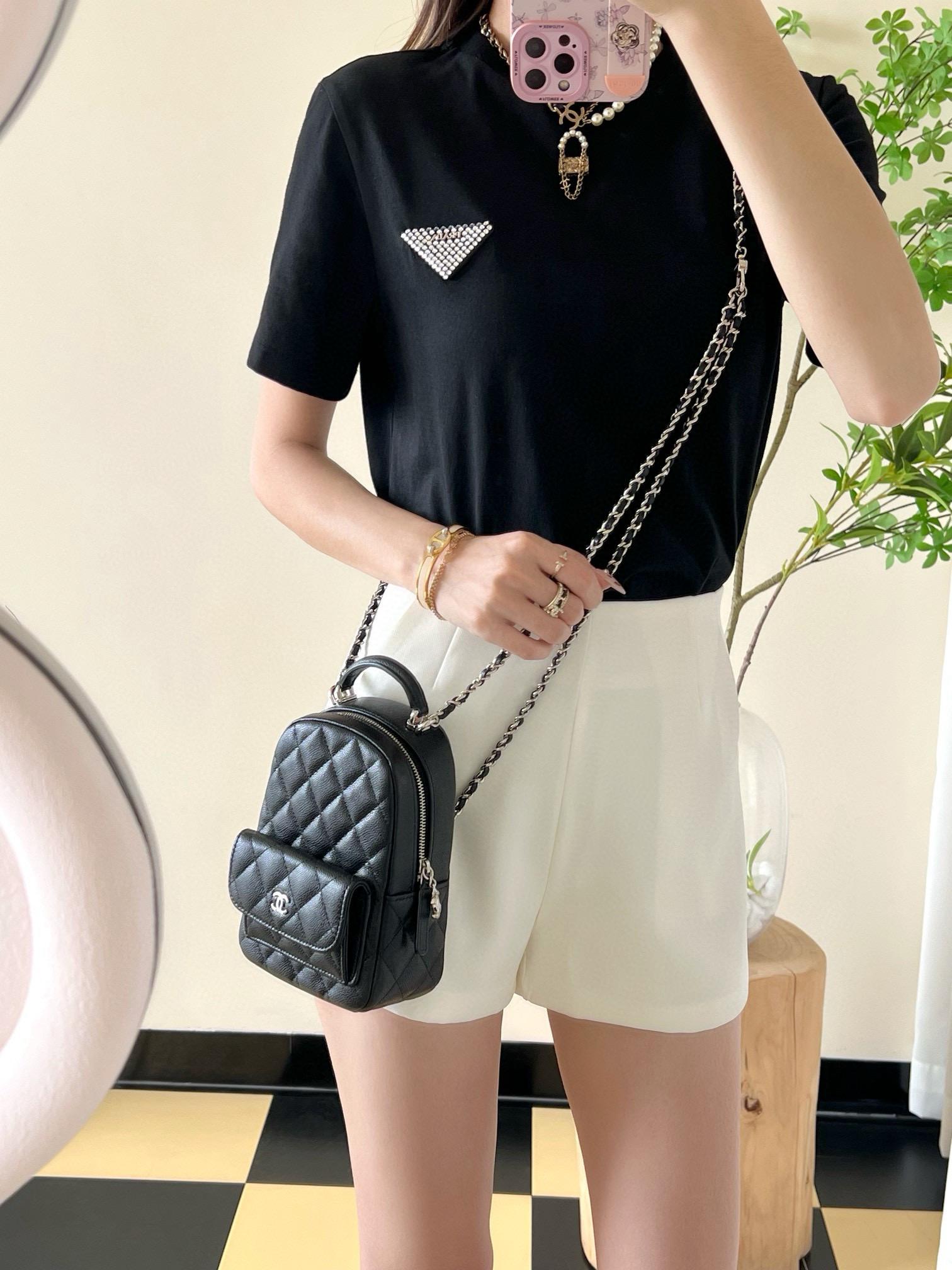 CHANEL | 小香 25C 早春 黑色荔枝牛皮/淡金釦 多功能mini雙背包 小牛皮 18cm