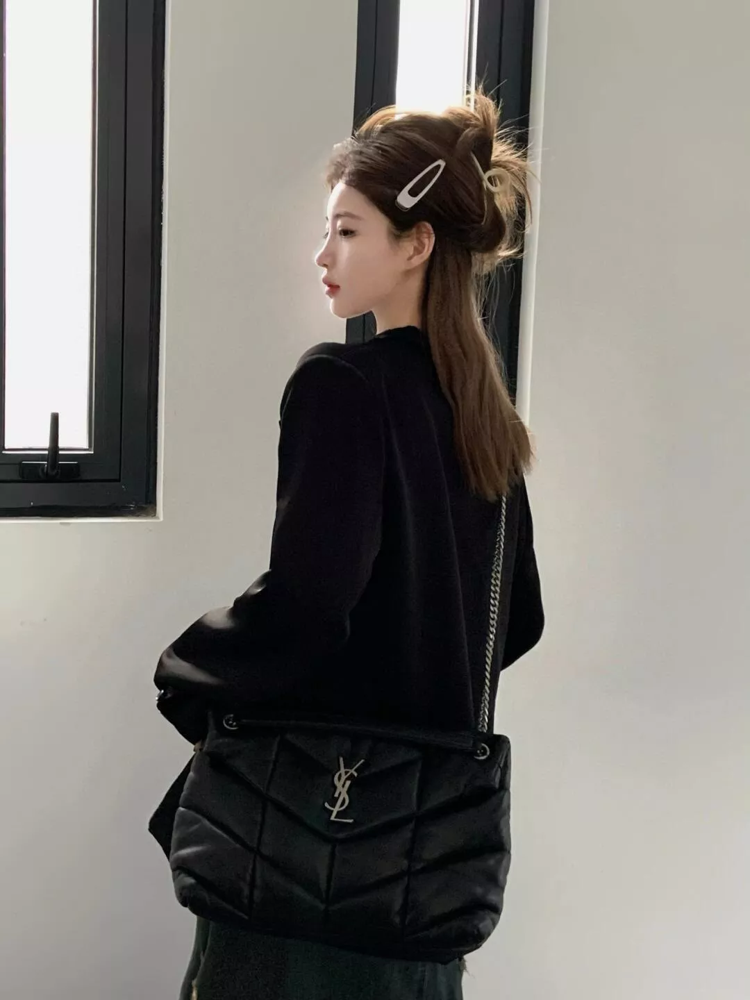 YSL 黑金/黑銀 小羊皮材質 Puffer 中號雲朵包/鏈條包 35cm 可斜挎與肩背