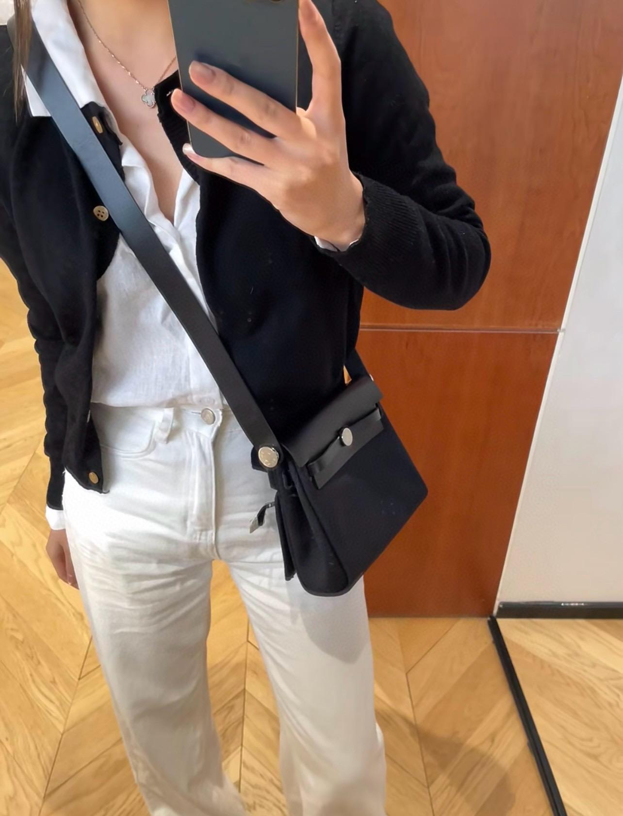 HERMES 黑色 Mini HerBag 太可愛啦！ 進口帆布拼皮 20cm 