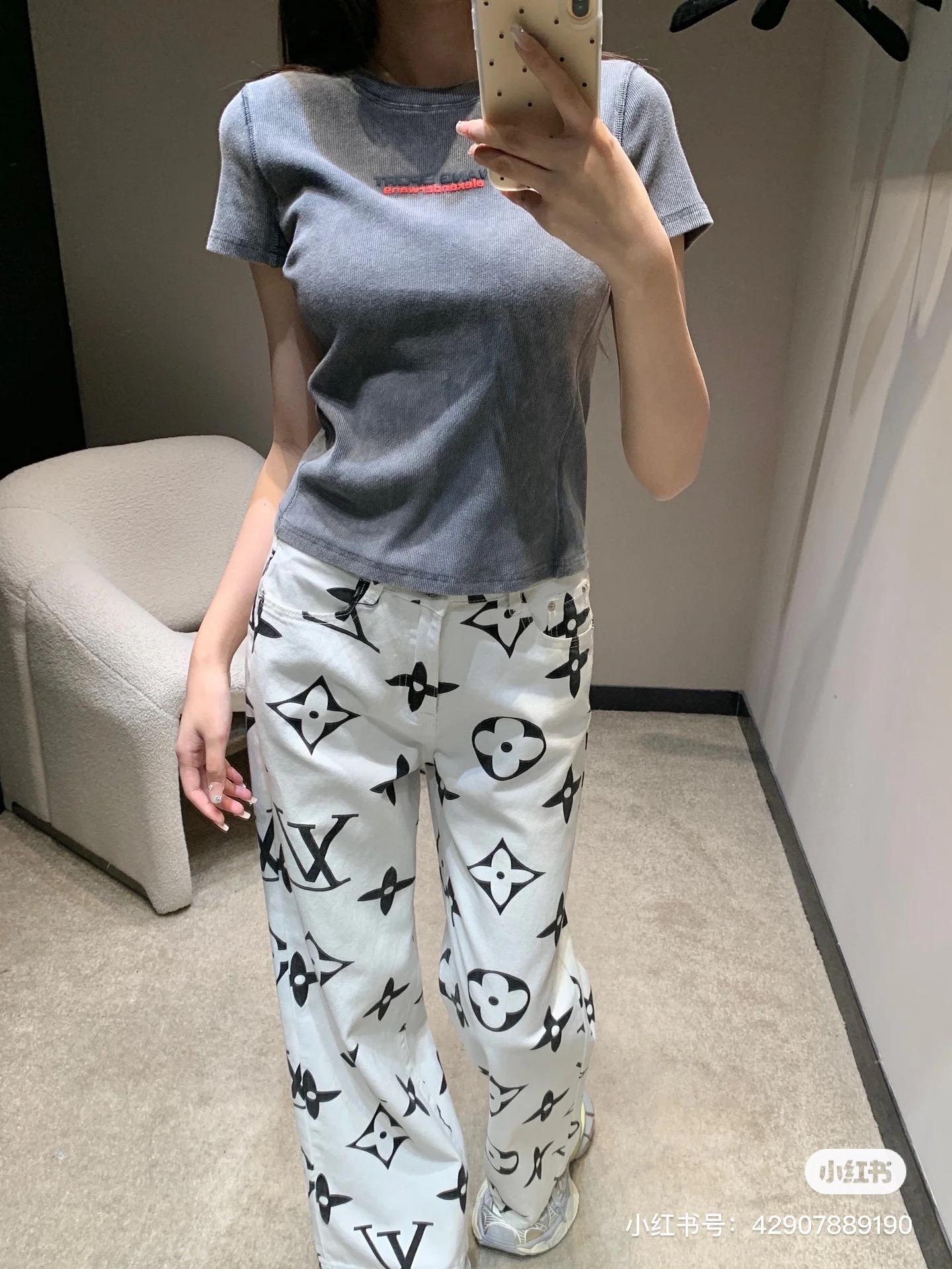 LOUIS VUITTON 老花四葉草闊腿白色牛仔褲