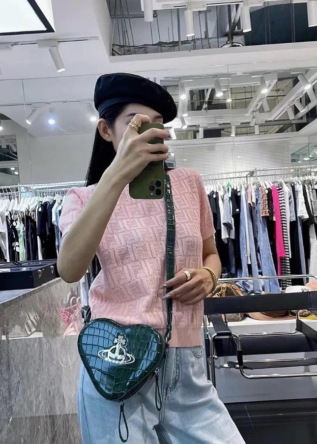 Fendi 基礎款 粉色 經典FF鏤空Logo字母提花短袖針織衫