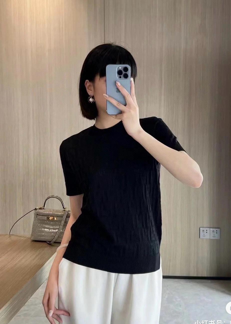 Fendi 基礎款 黑色經典FF鏤空Logo字母提花短袖針織衫
