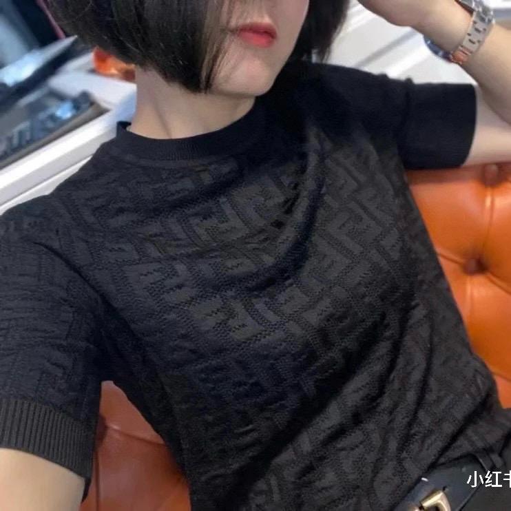 Fendi 基礎款 黑色經典FF鏤空Logo字母提花短袖針織衫