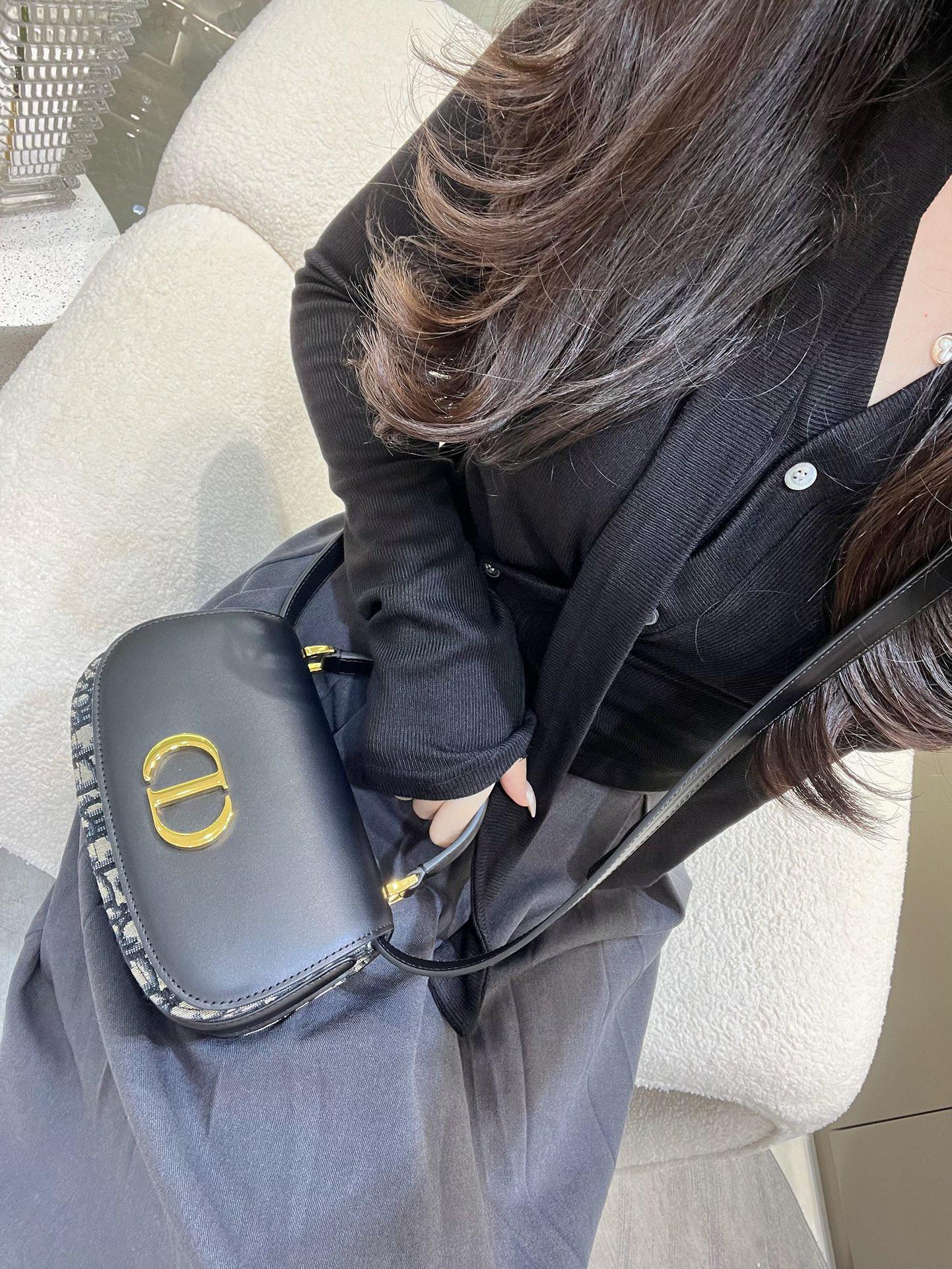 DIOR 老花配皮 30 Montaigne Avenue Top Handle 小型包 19cm