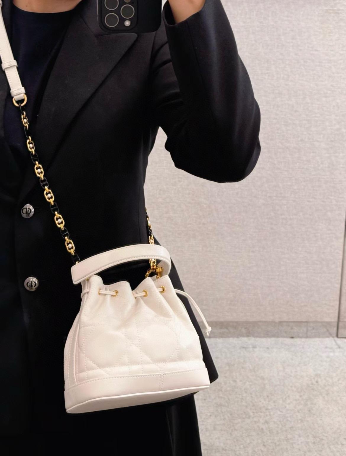 DIOR 白色/黑色 Jolie 小羊皮材質 手提抽繩迷你水桶包 福袋包 17cm