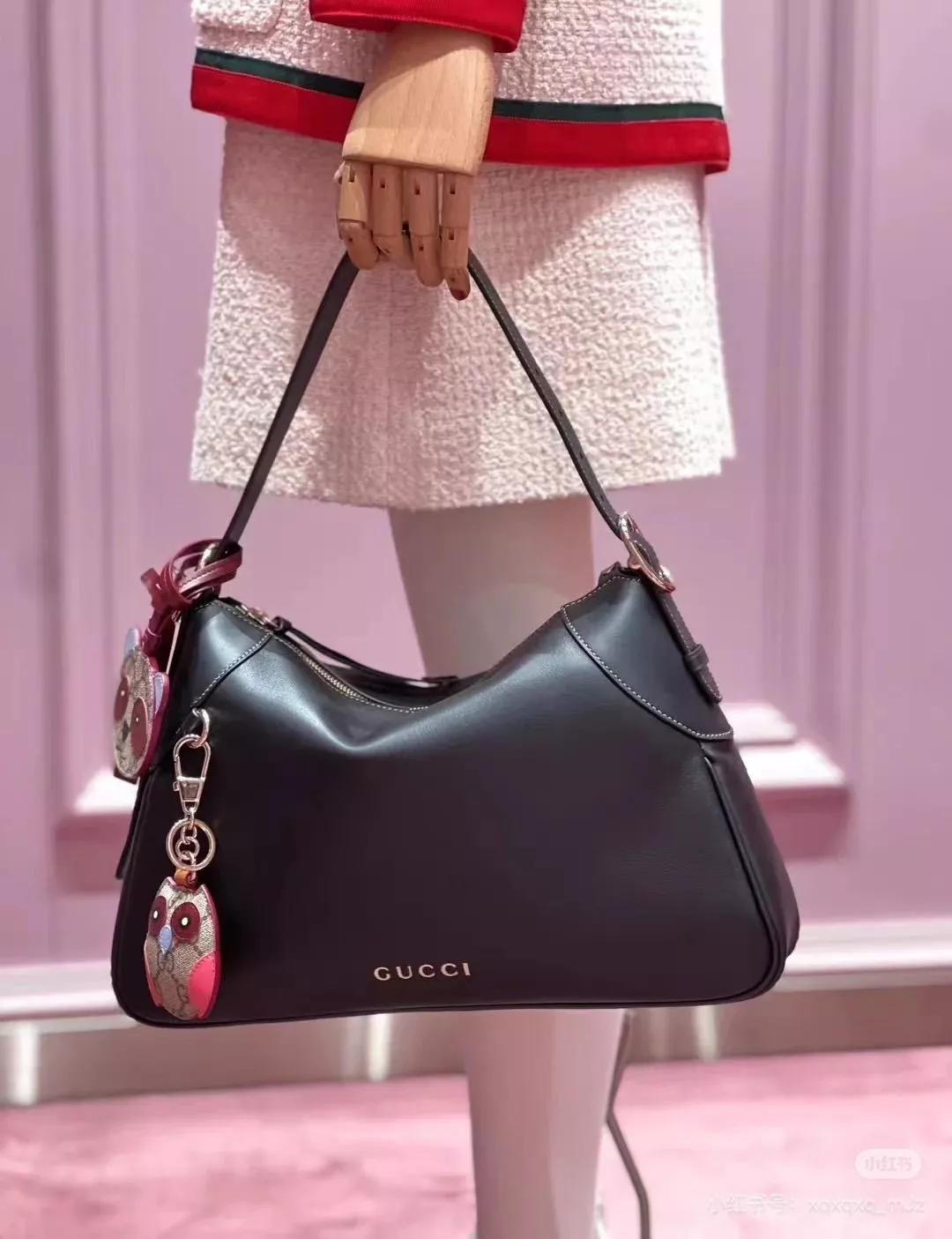 GUCCI Emblem系列 全皮款/黑色 HoBo腋下包 37cm
